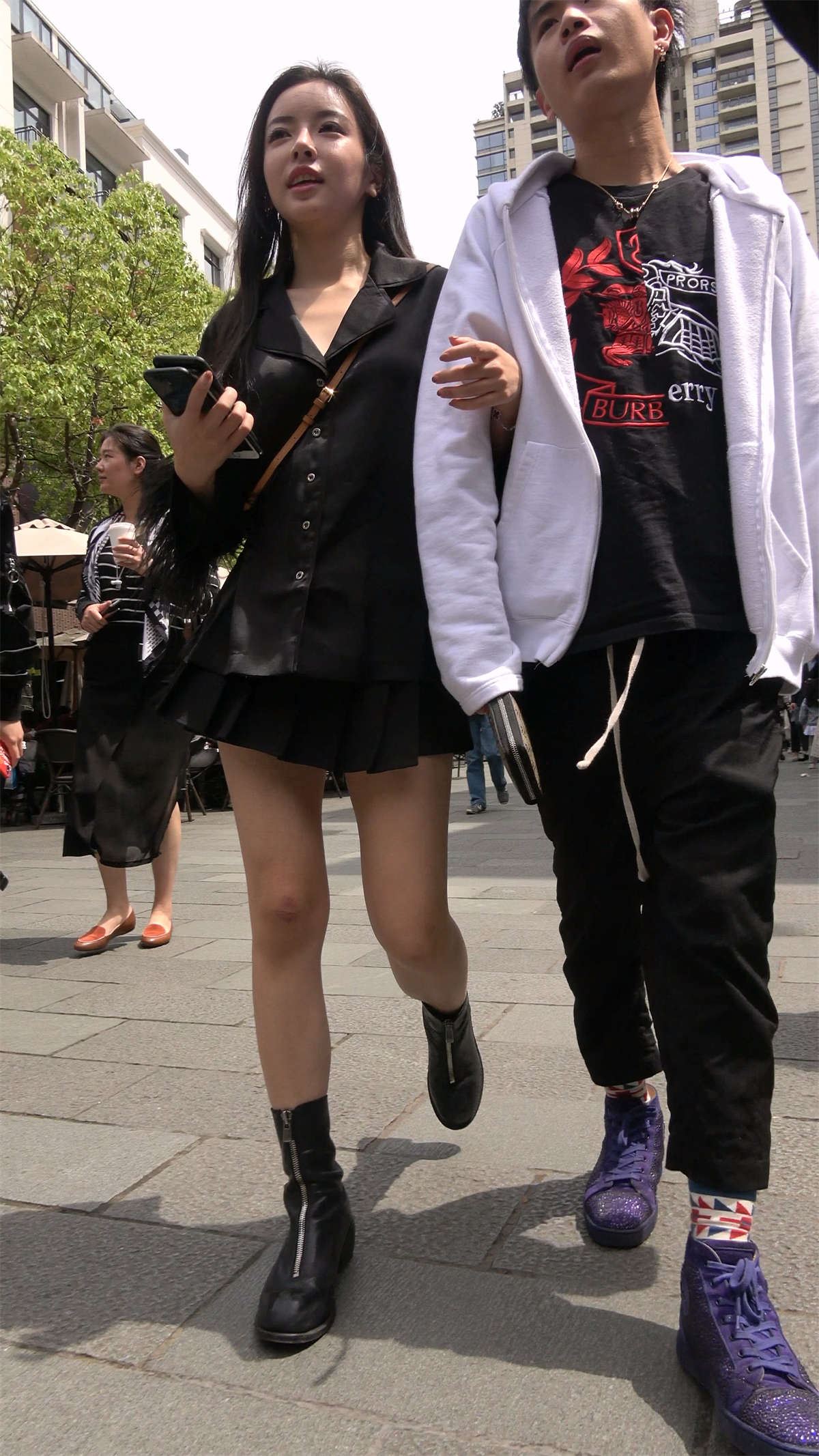 性感的美腿短裙美女