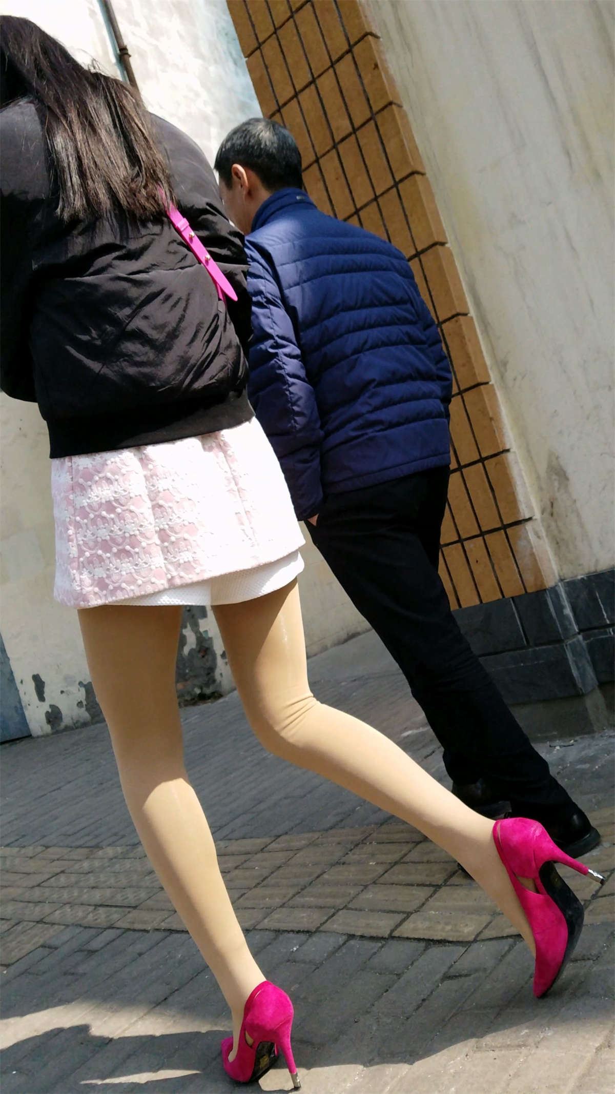 性感艳丽细腿高跟鞋苗条美女