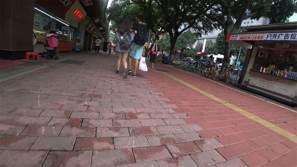 美腿气质小清新美眉