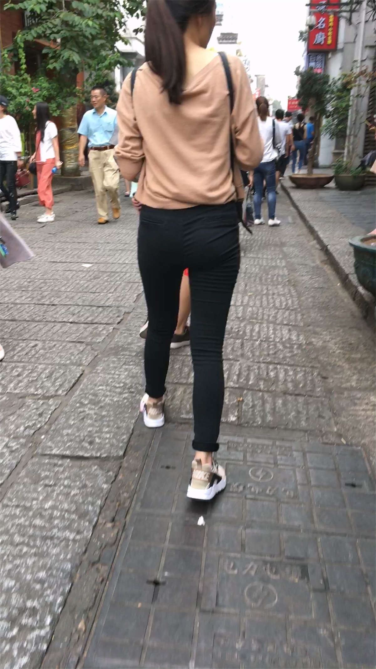 紧身美臀好看好用