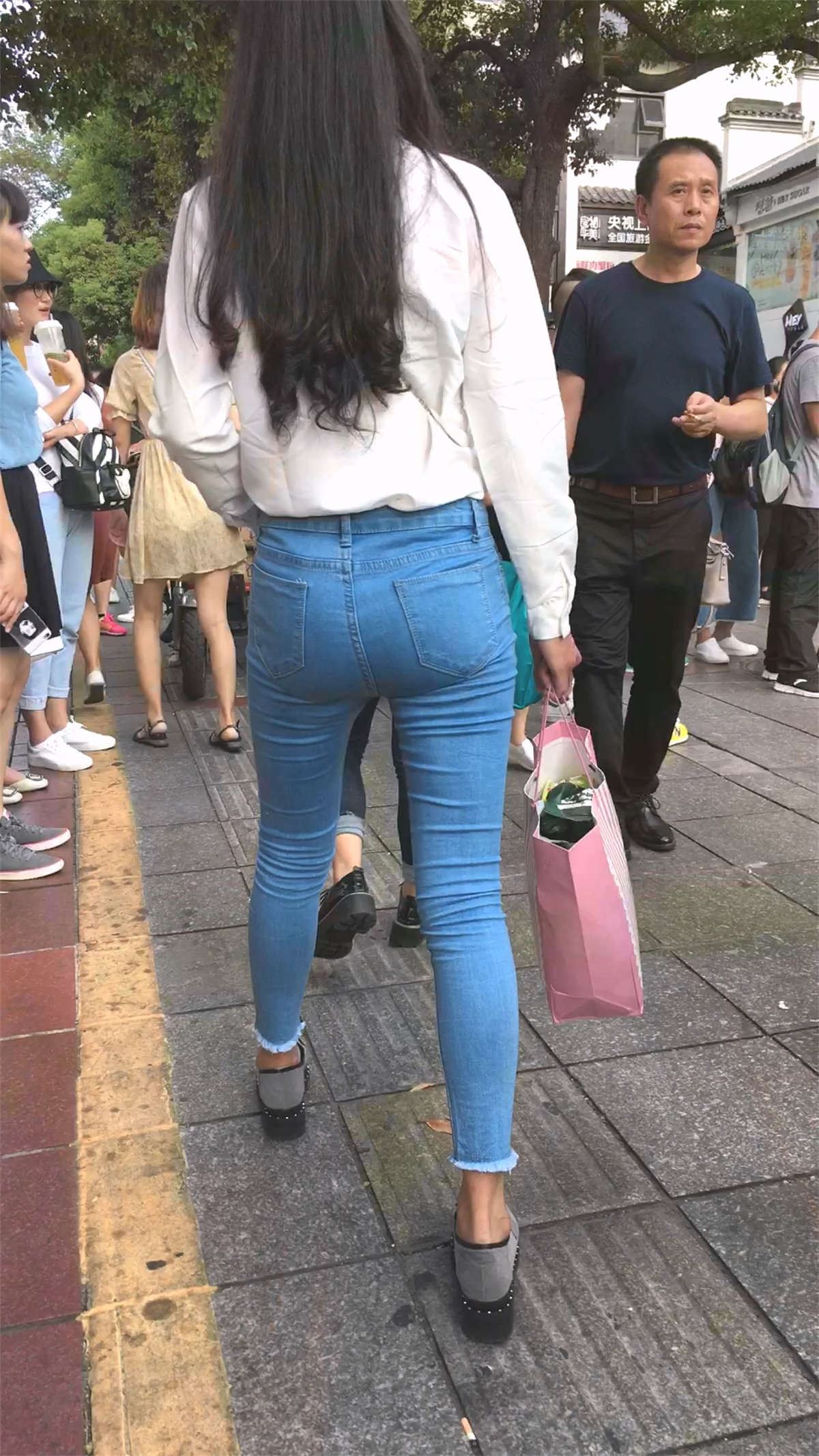 这个牛仔美臀可以玩一年