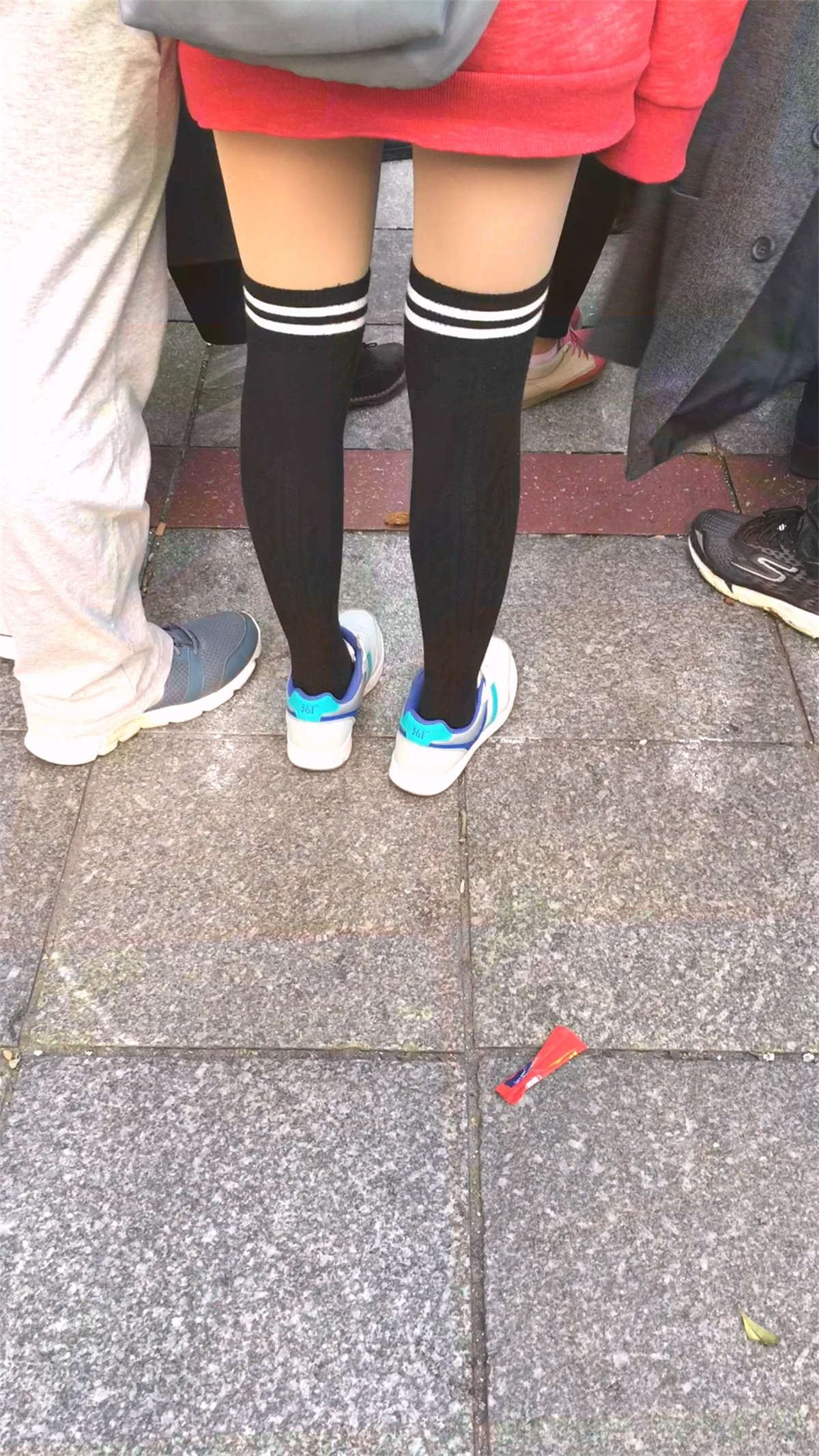 这样的袜子不错