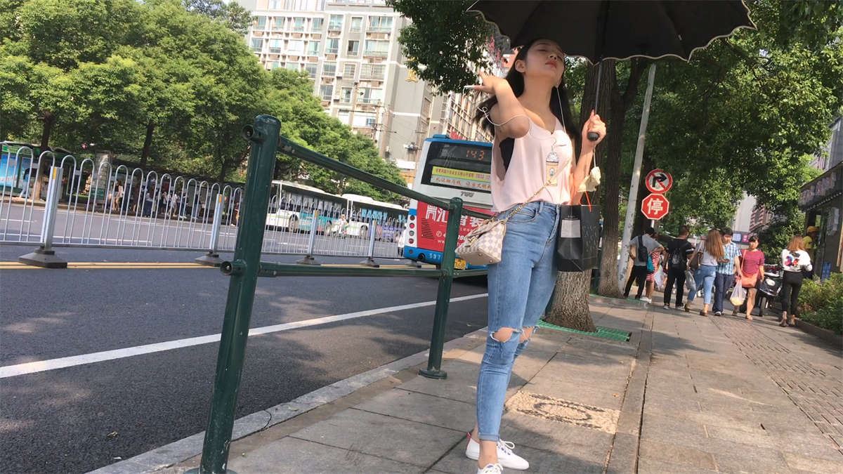 街拍美女