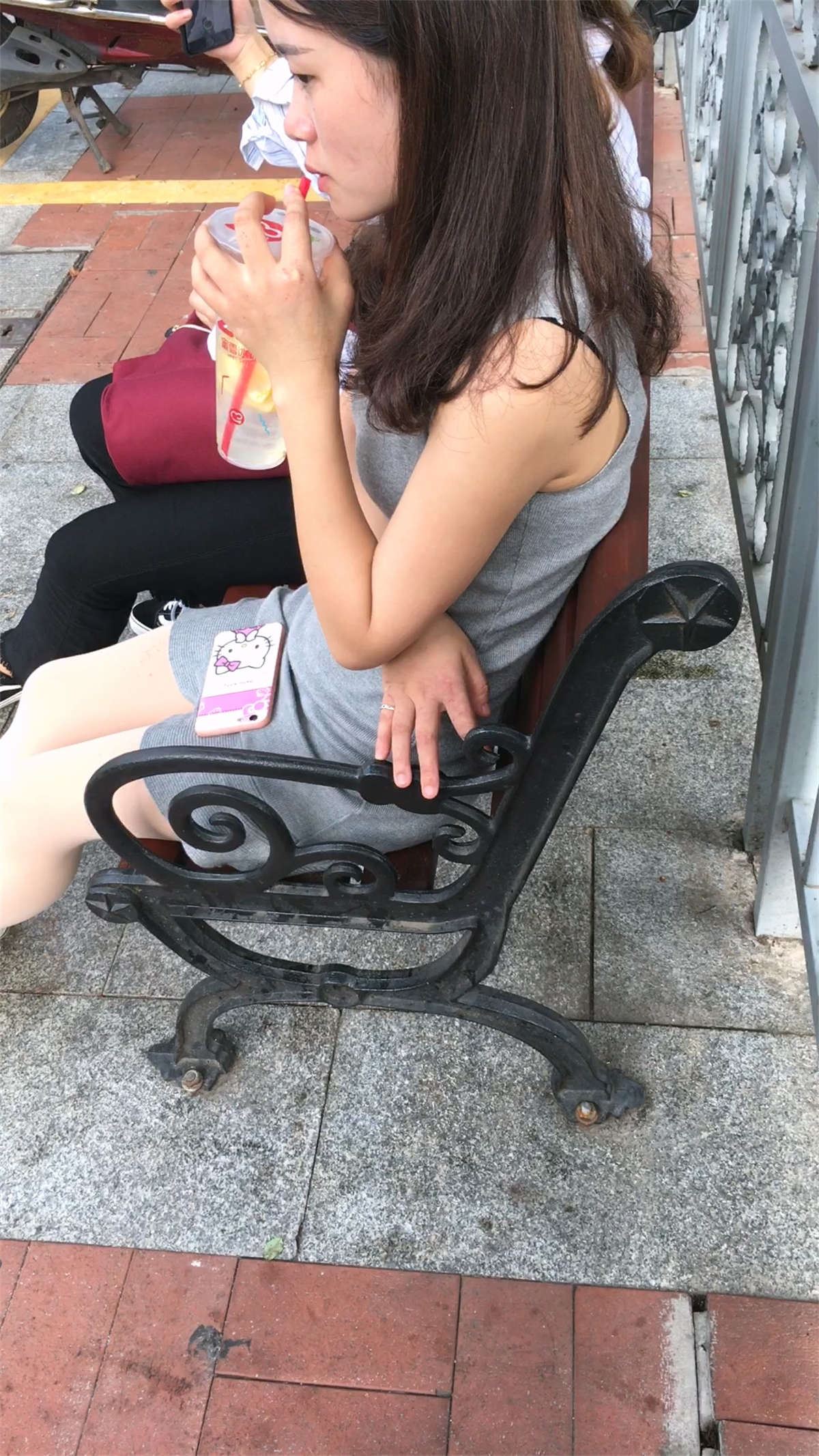等人的肉丝美妞