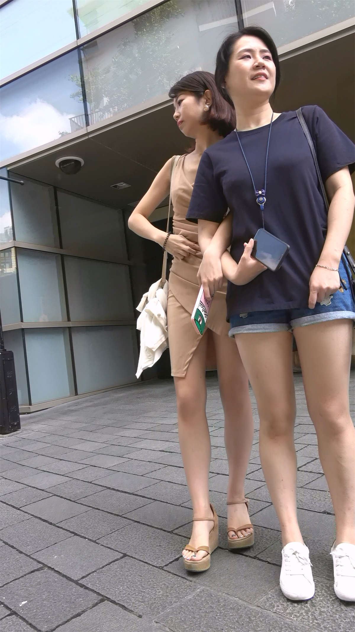 性感诱人包臀裙极品漂亮美女