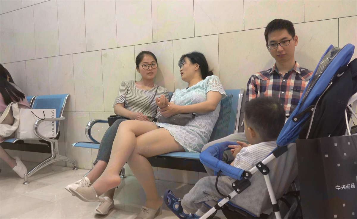 肉丝袜高跟鞋美女