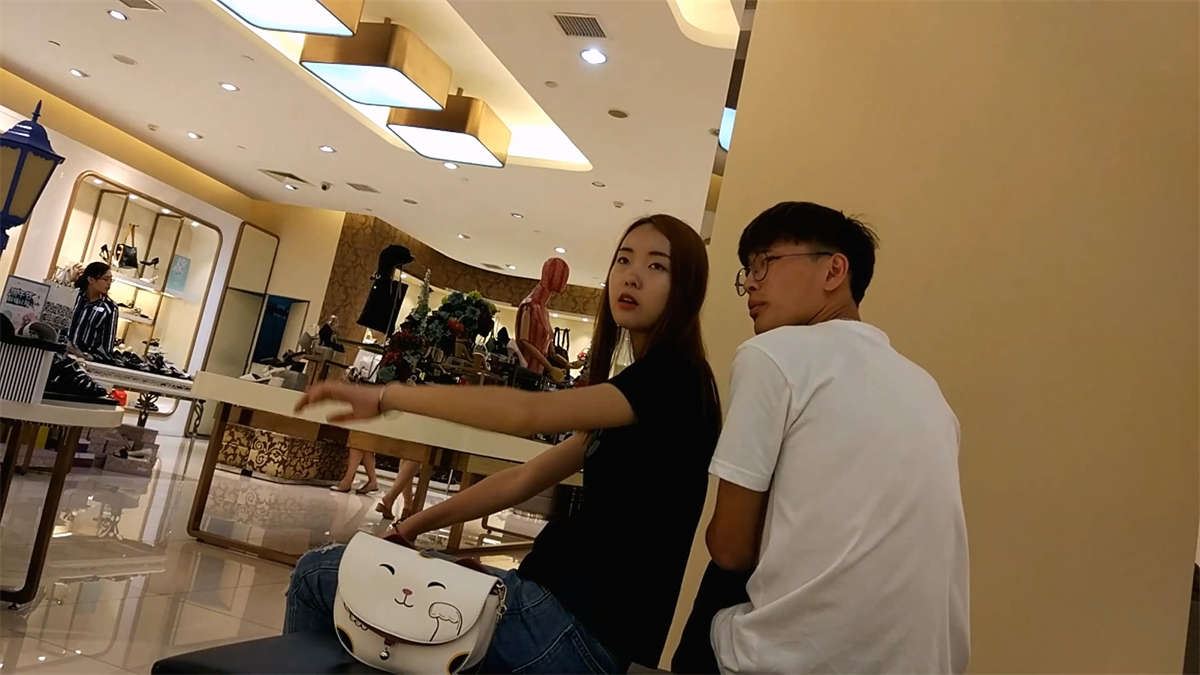鞋店试鞋穿脱丝袜棉袜脚