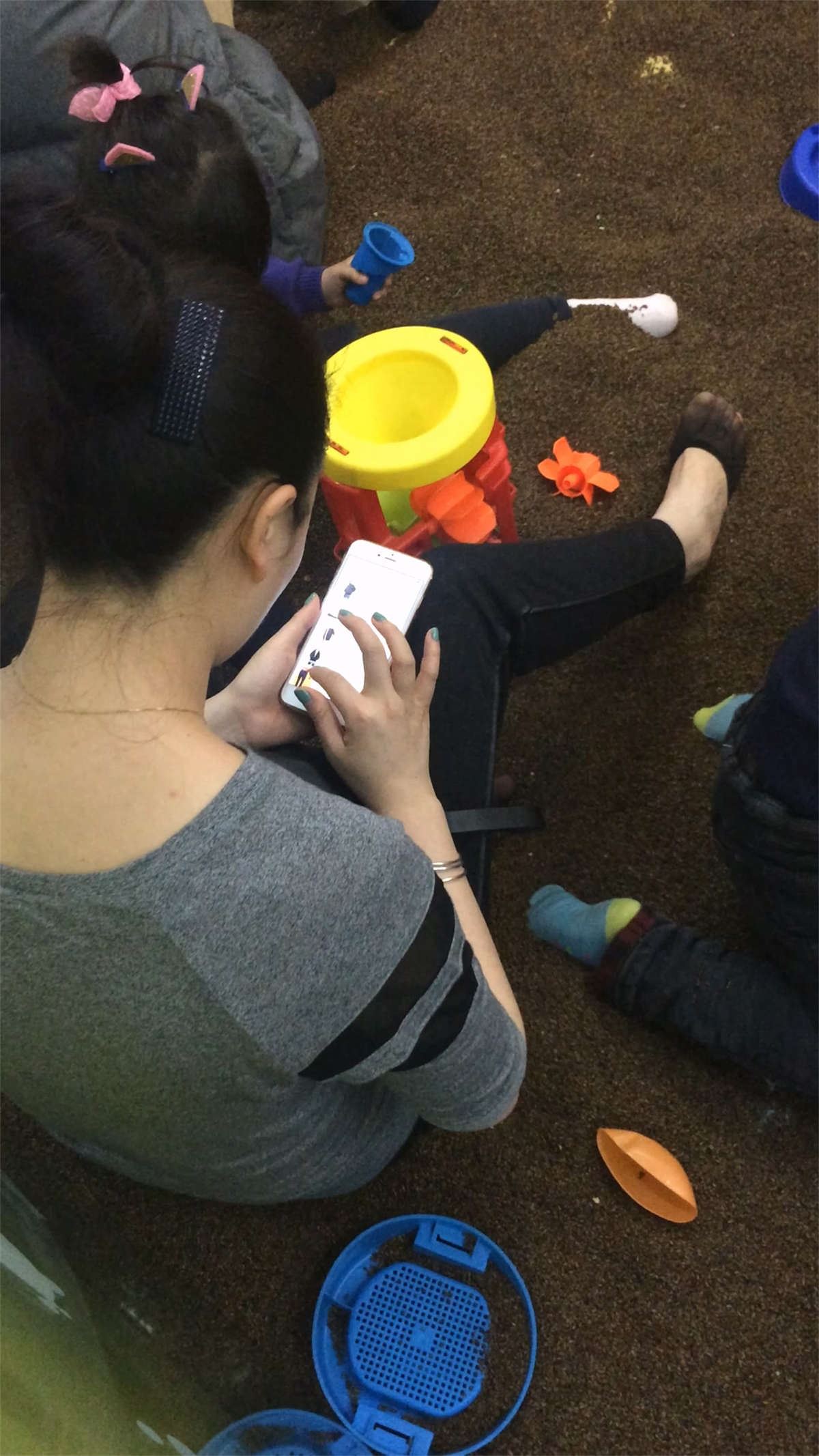 儿童游乐场