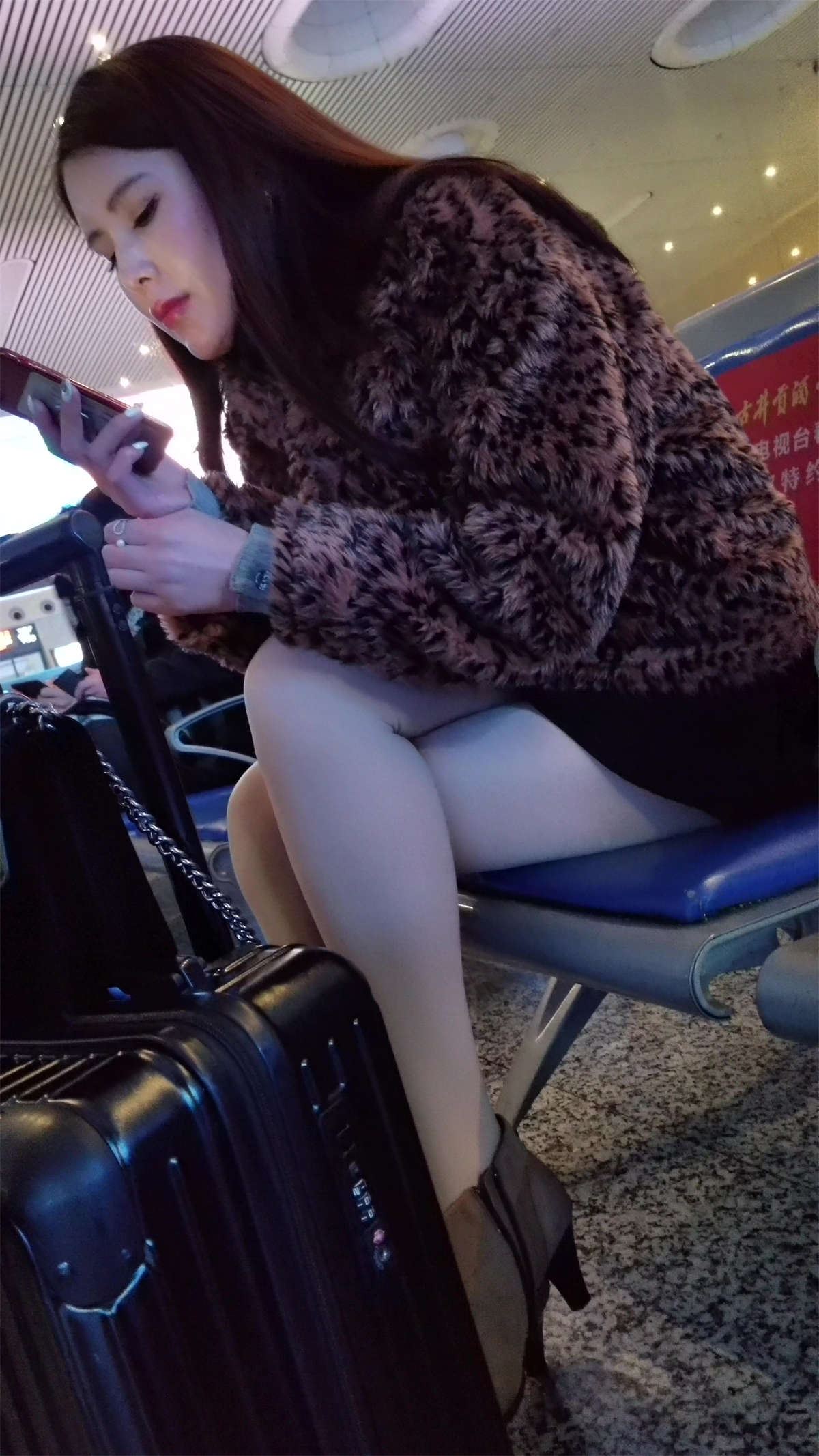 颜值与身材超极品的性感贵妇