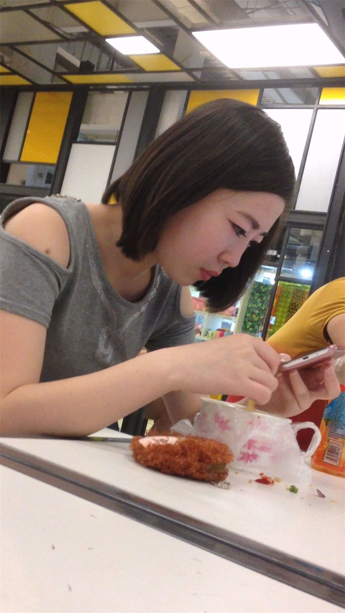 极致街拍丝足