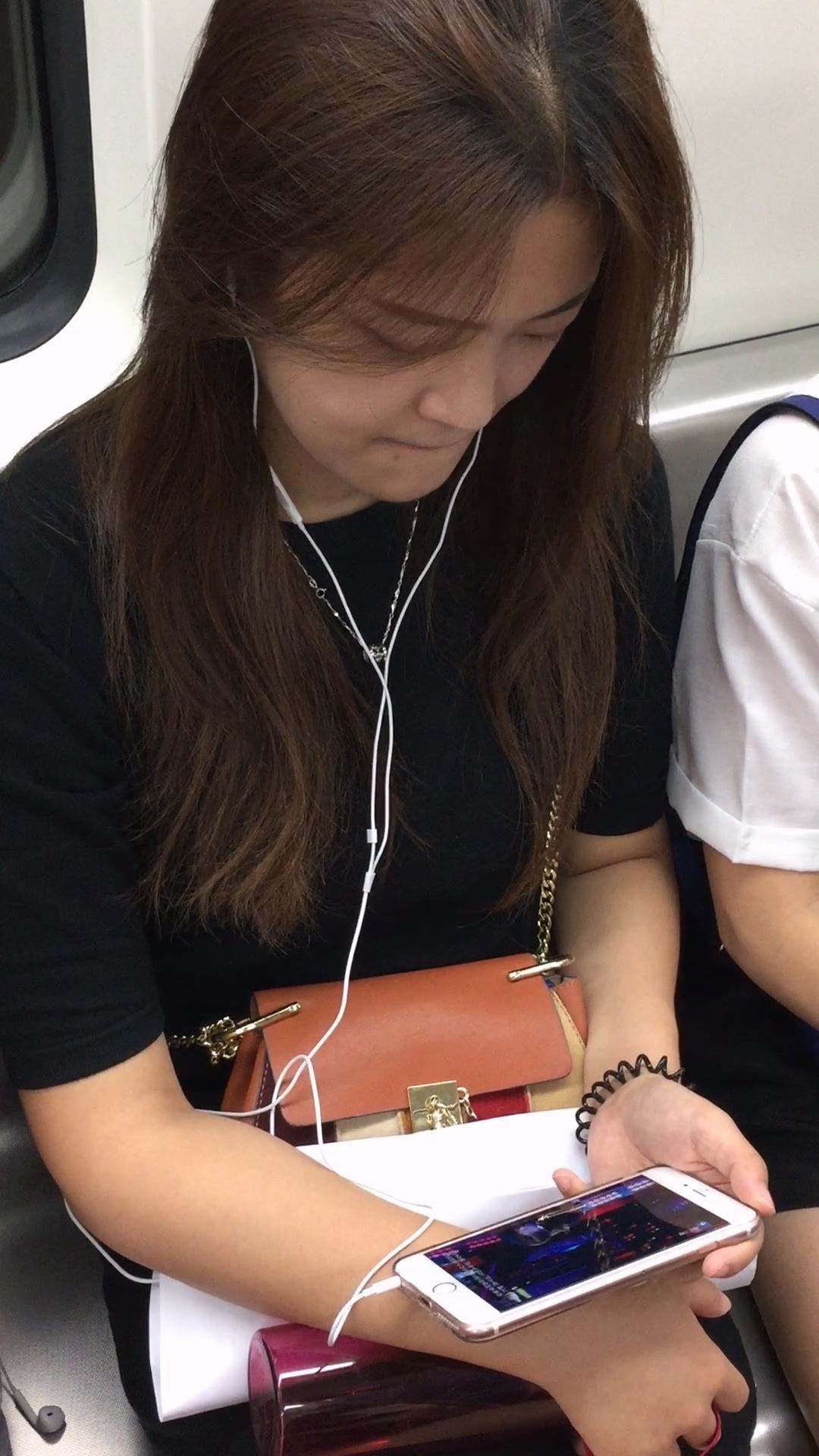 街拍长腿高跟MM