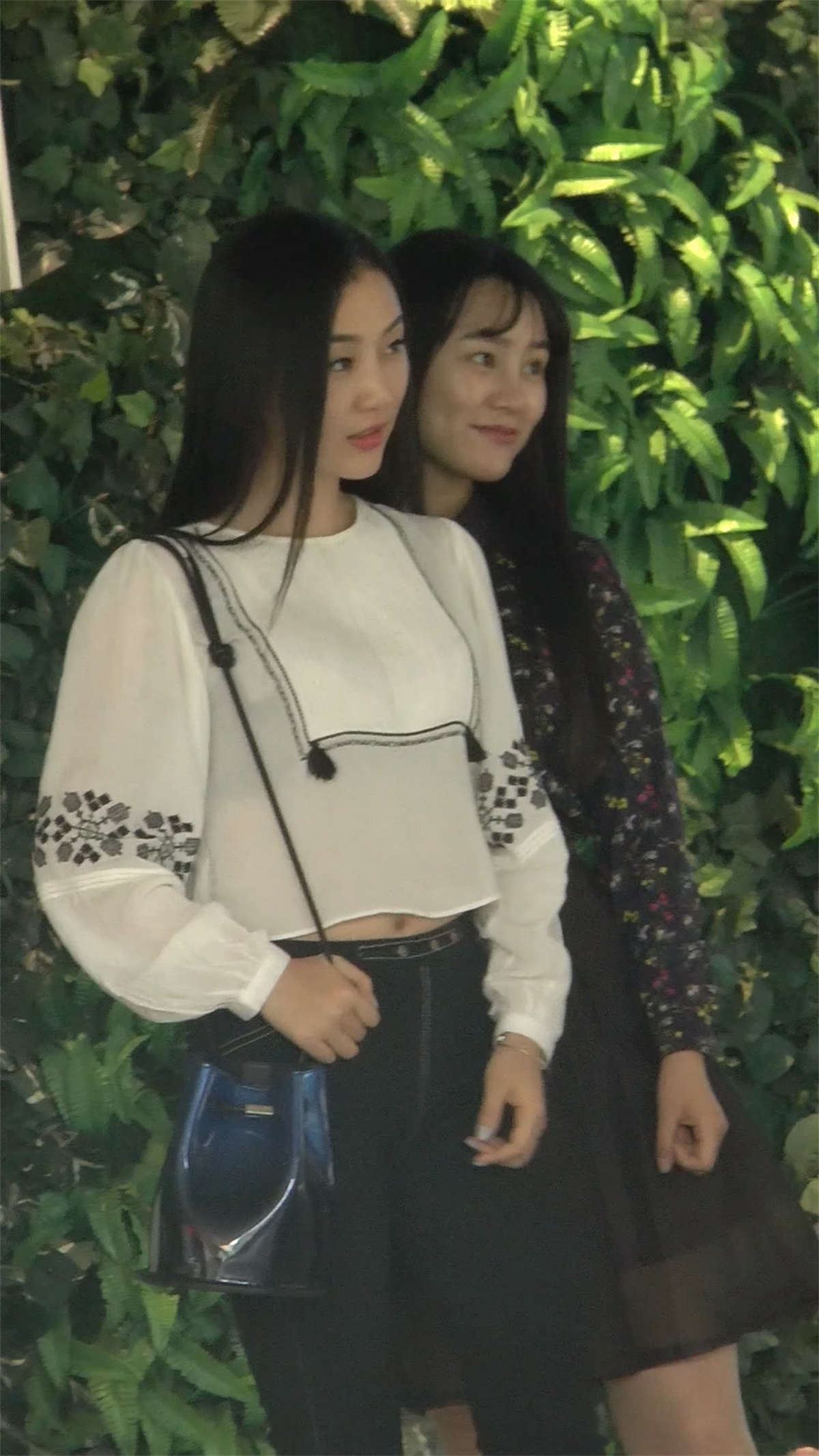 甜美的长发小姐姐