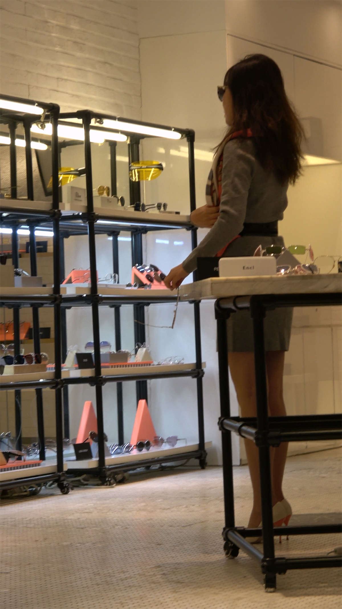 气质高贵优雅街拍美足高跟美女