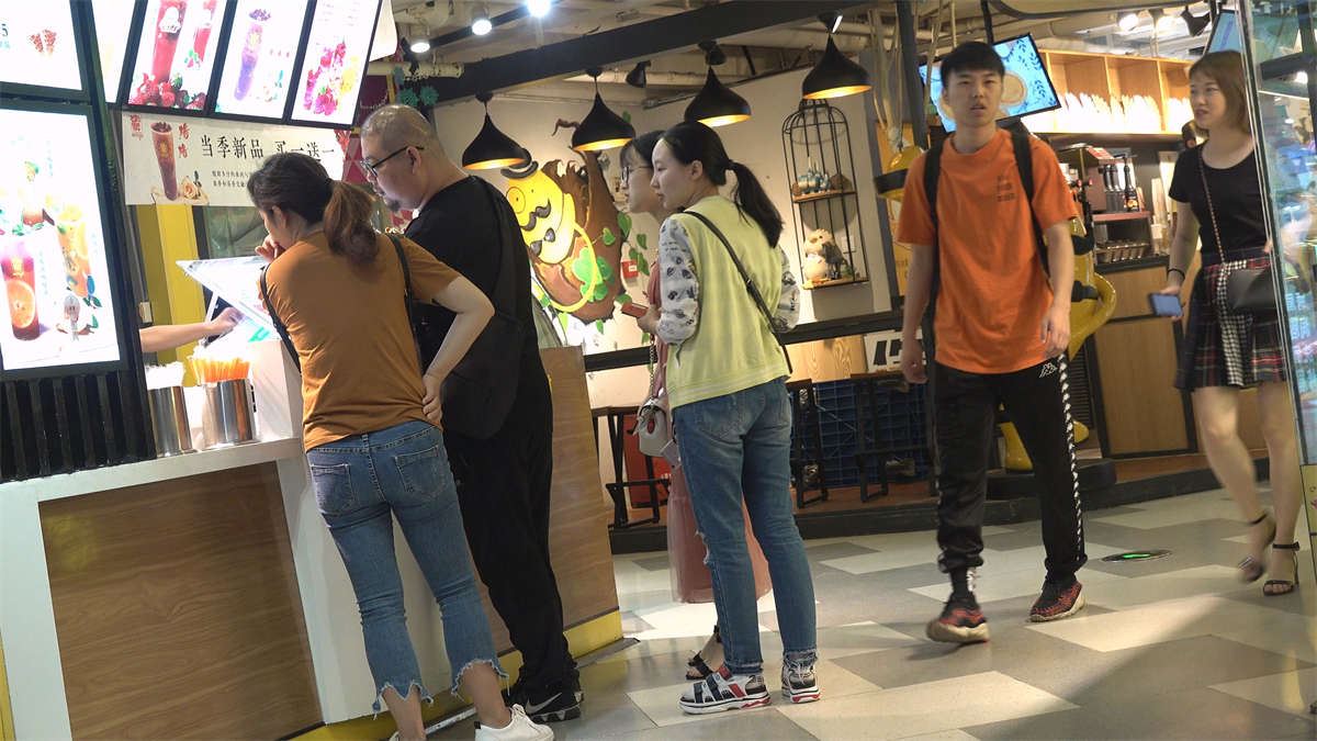 粉色长裙，凉高跟美足MM
