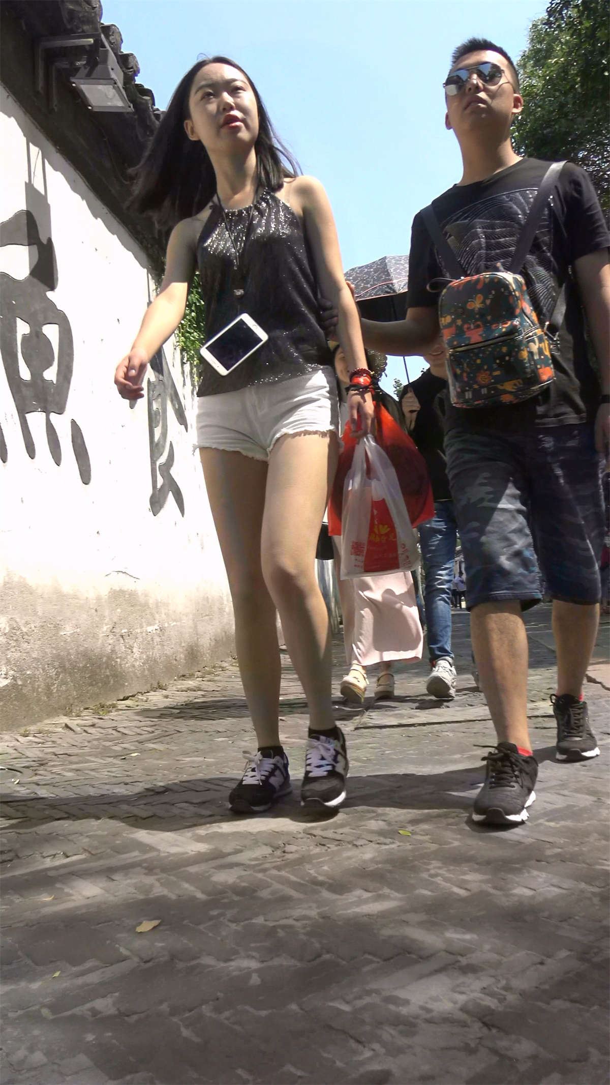 极品超短热裤性感街拍美女