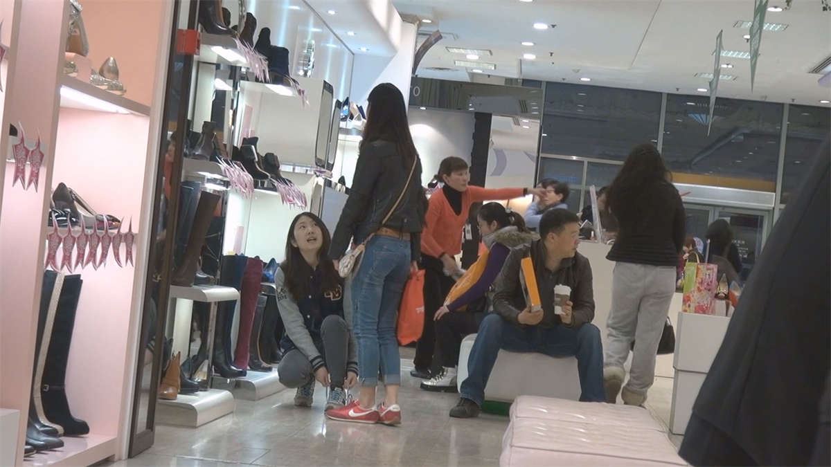 只要脚好看，高跟平底总相宜