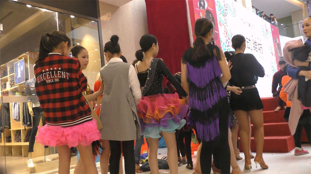极品豹纹高跟凉鞋美女舞蹈演员