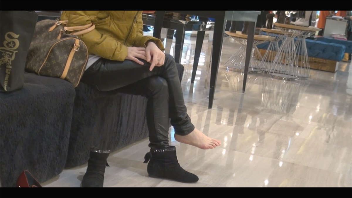 冬日裸足大都雪白粉嫩