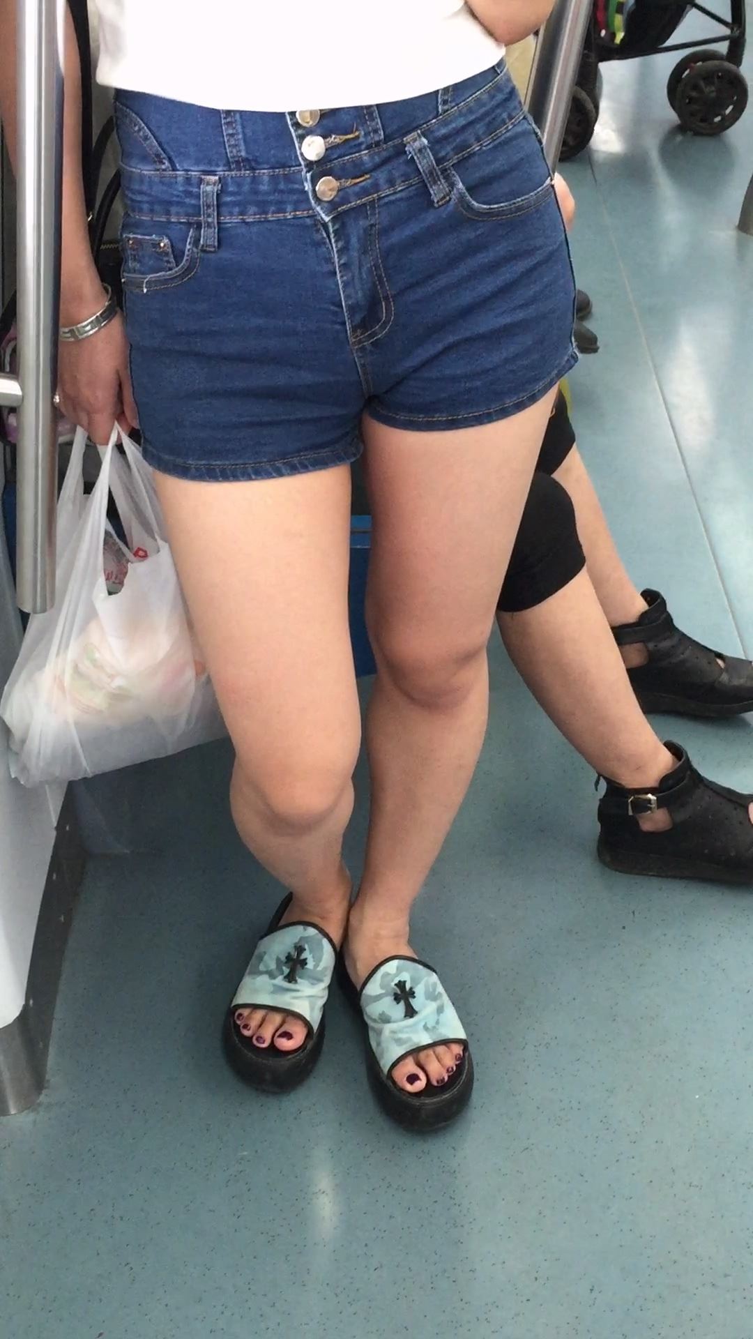 漂亮的MM