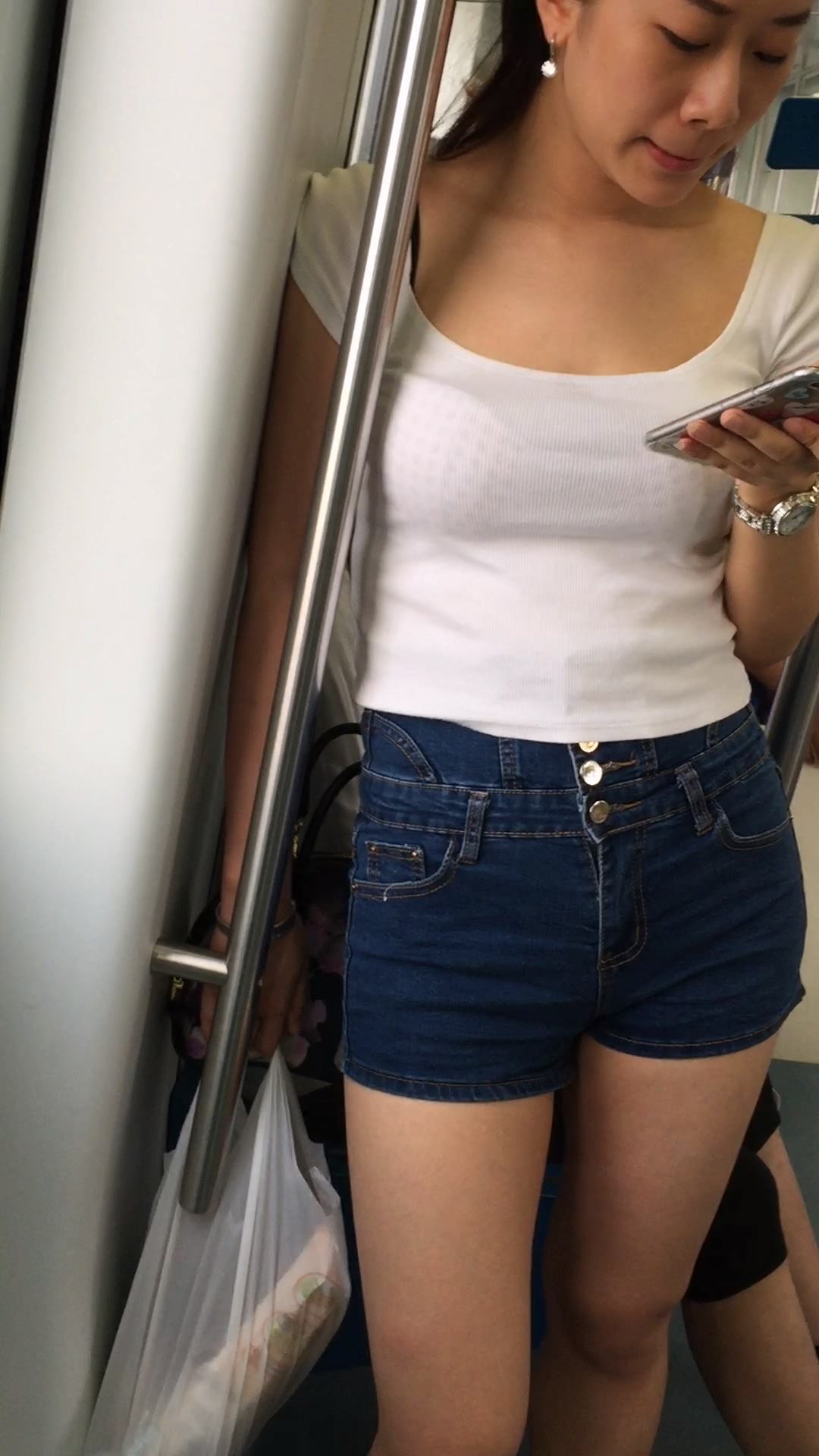漂亮的MM
