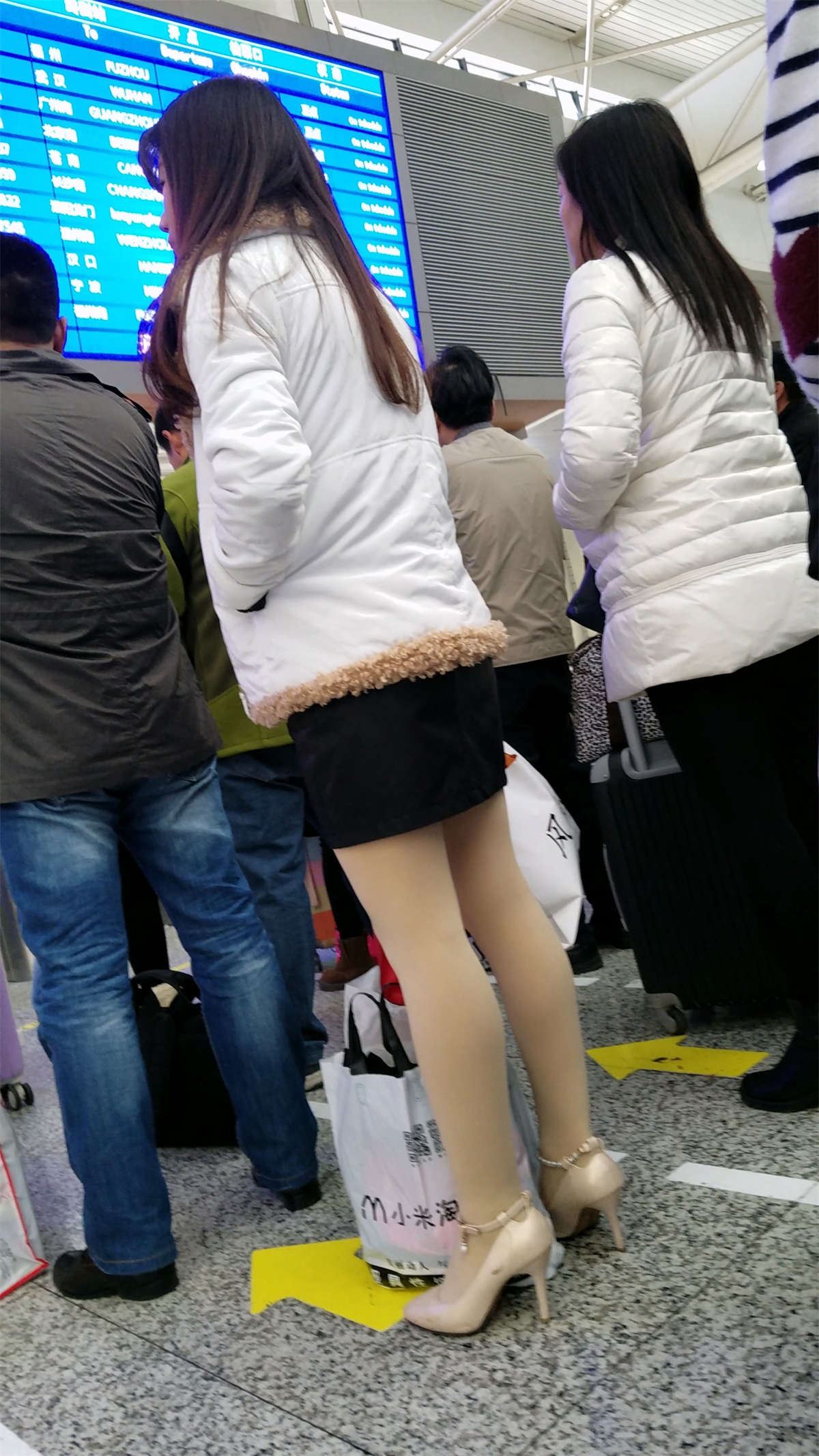 丝足美腿原味高跟鞋少妇
