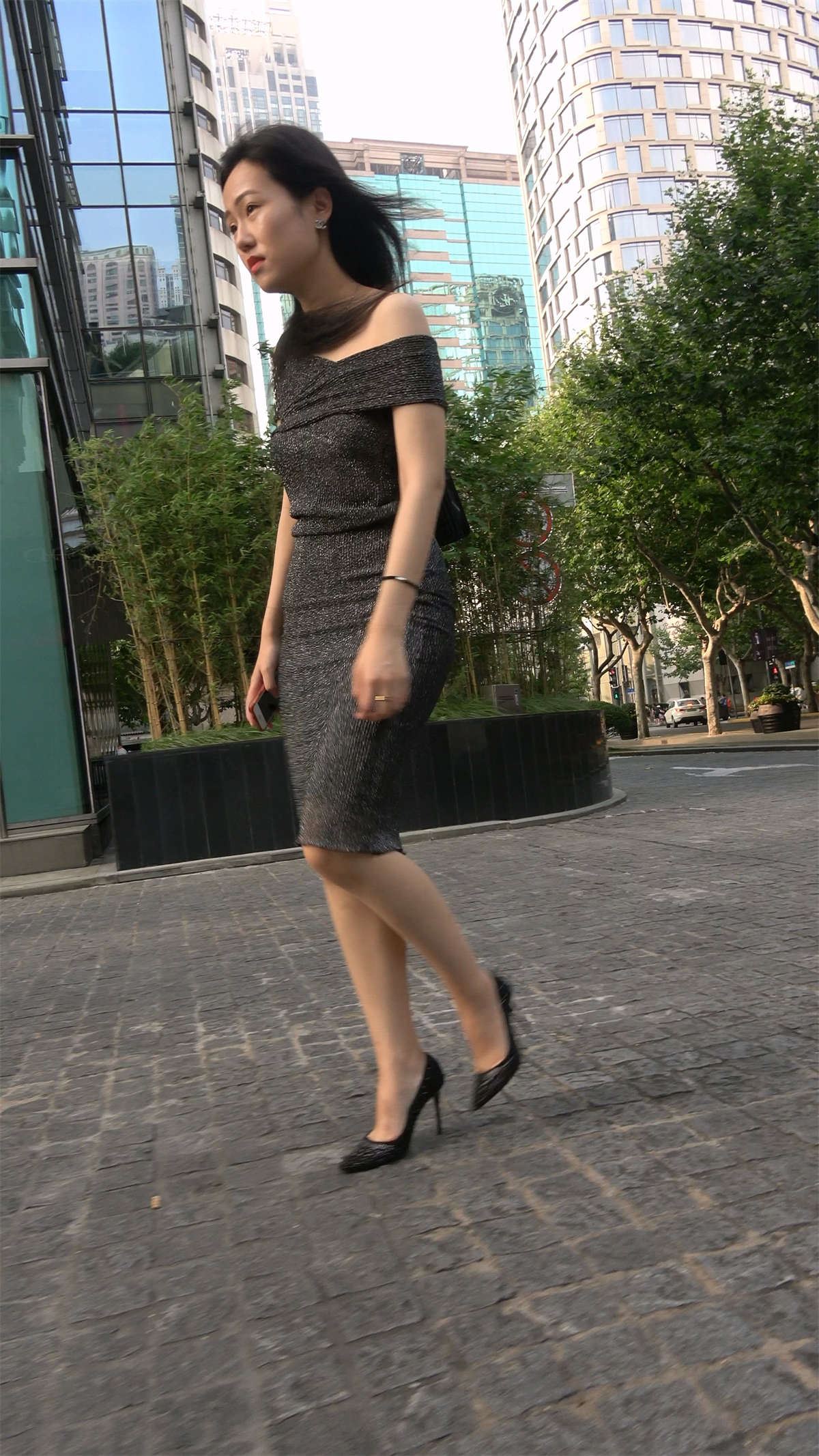 性感包臀长裙高跟美女