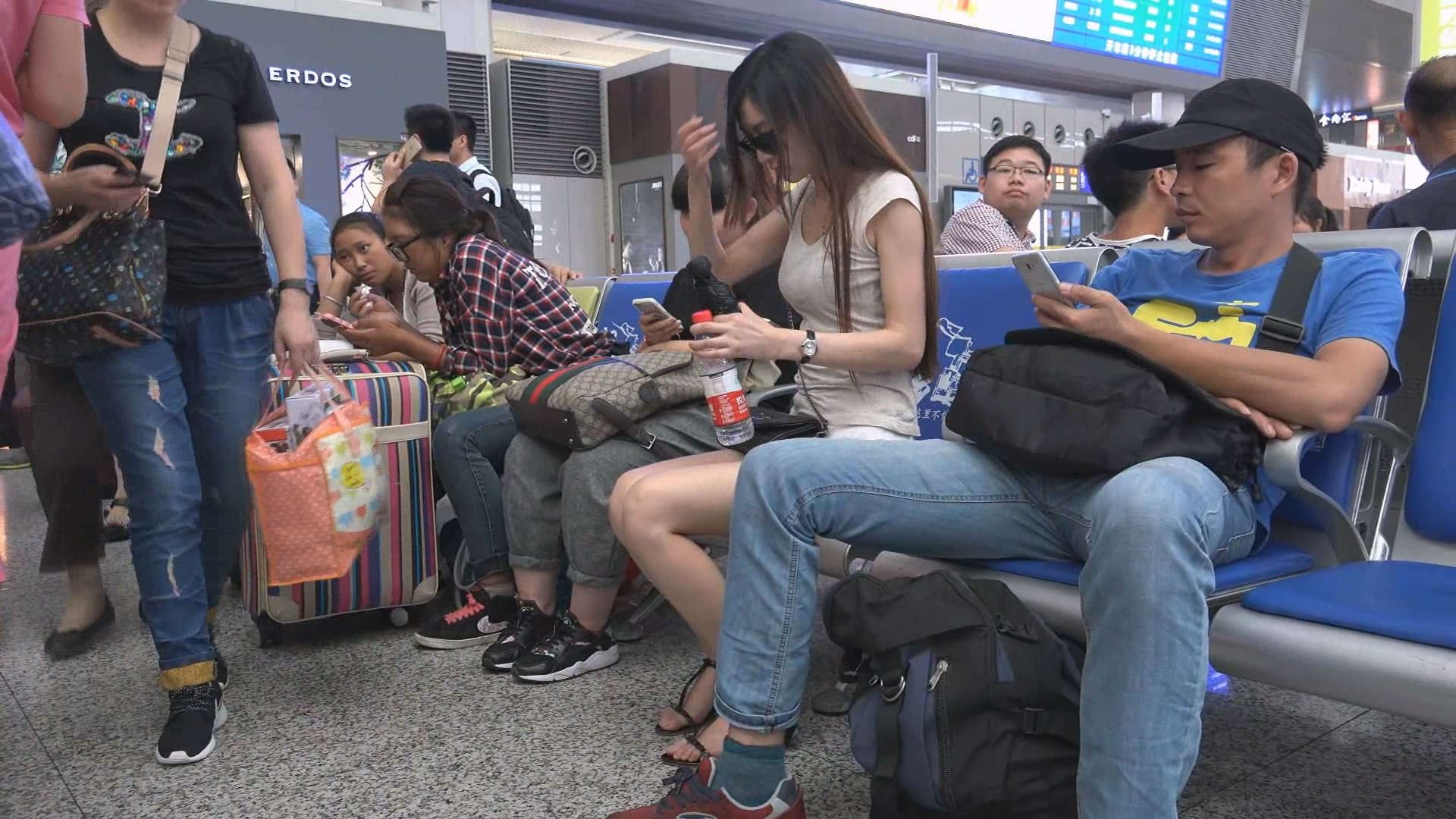 美足凉高跟美腿姐姐