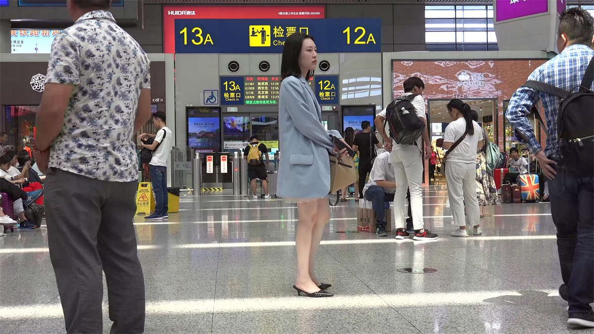 有气质的美女，无论在哪里都很显眼