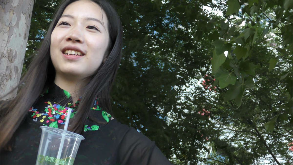 大爱清秀高挑美女的凉拖美足