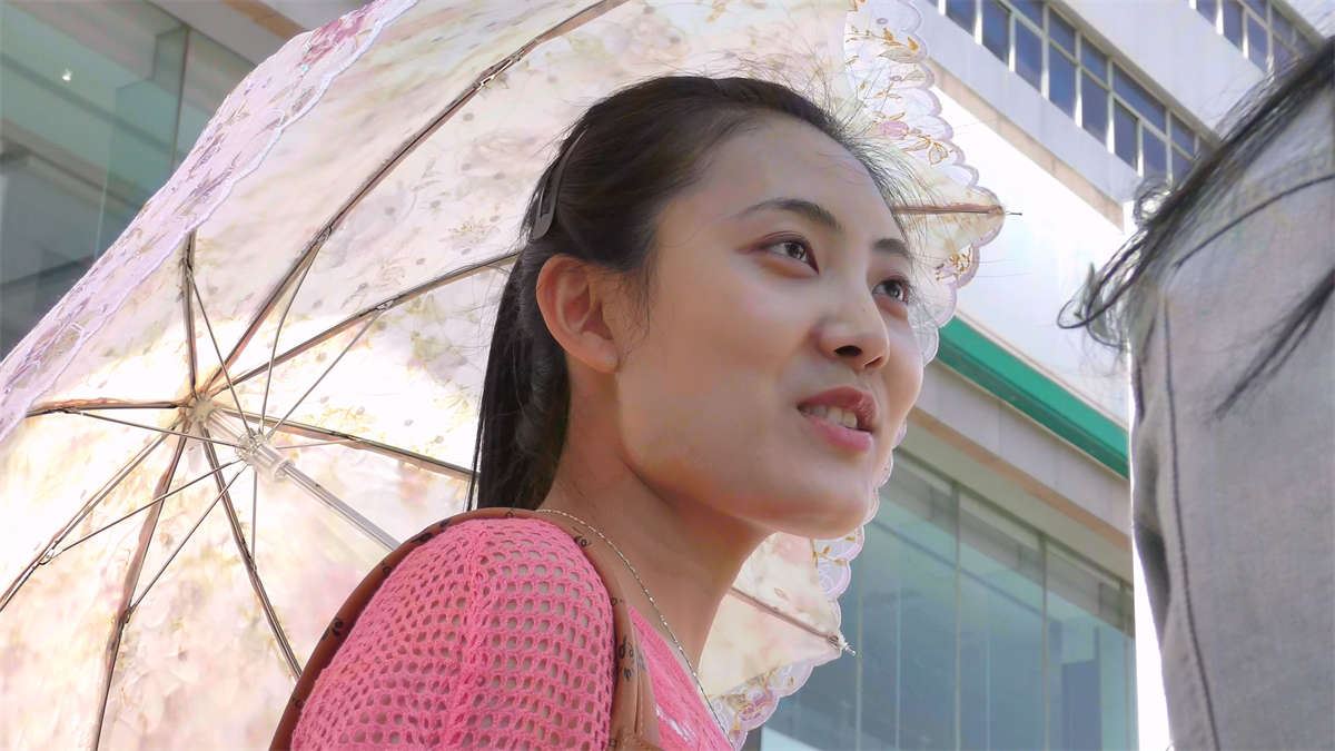 阳光美少女