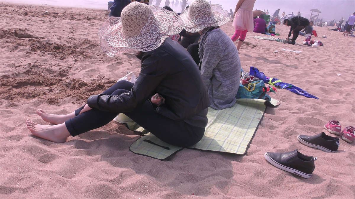 沙滩上的美女