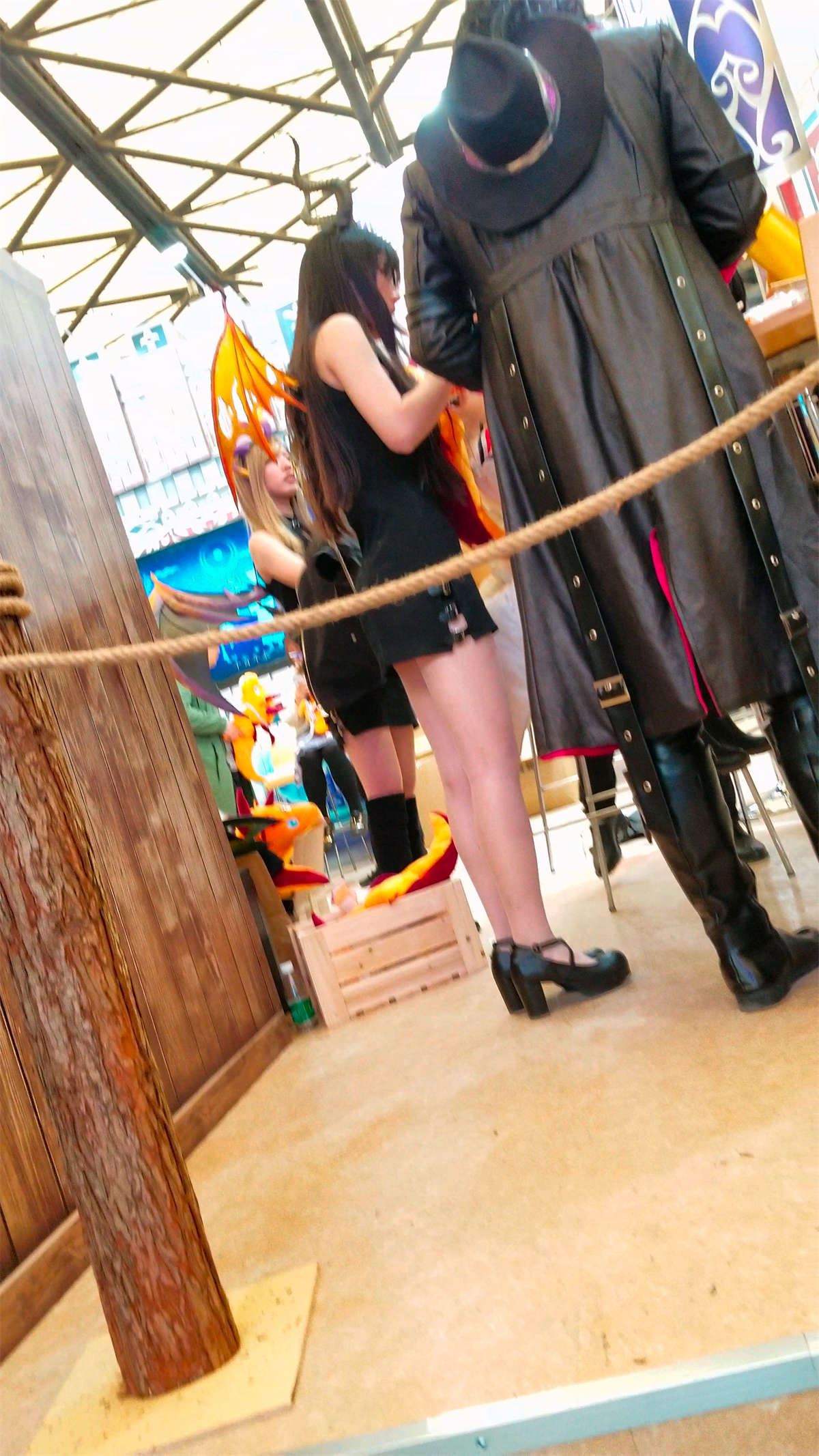 超性感包臀裙cosplay的二次元少女