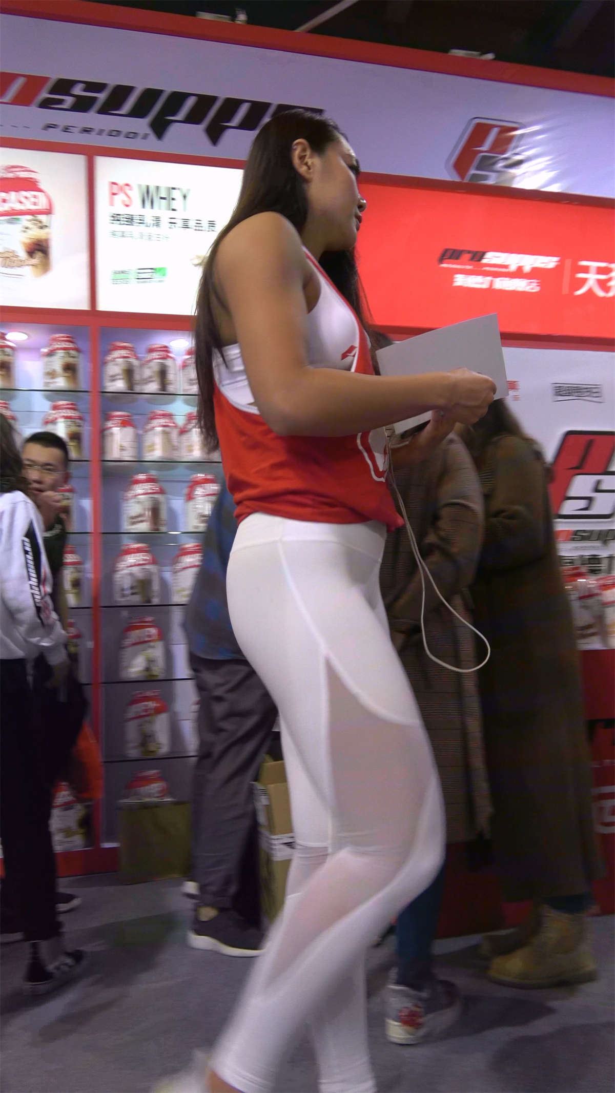 运动紧身瑜伽裤性感美女