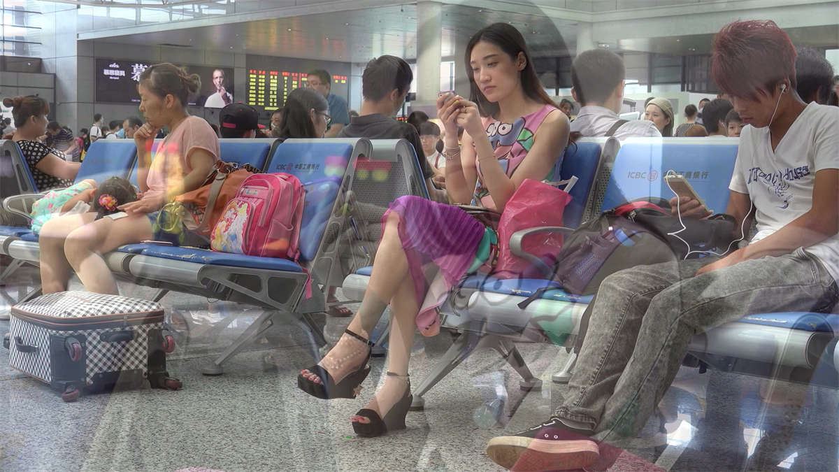 高铁候车室遇见近乎完美的目标