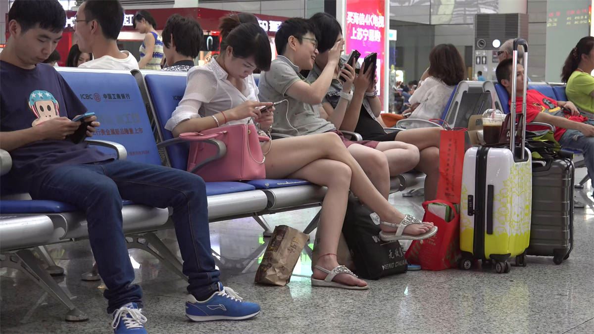 清新脱俗的美女