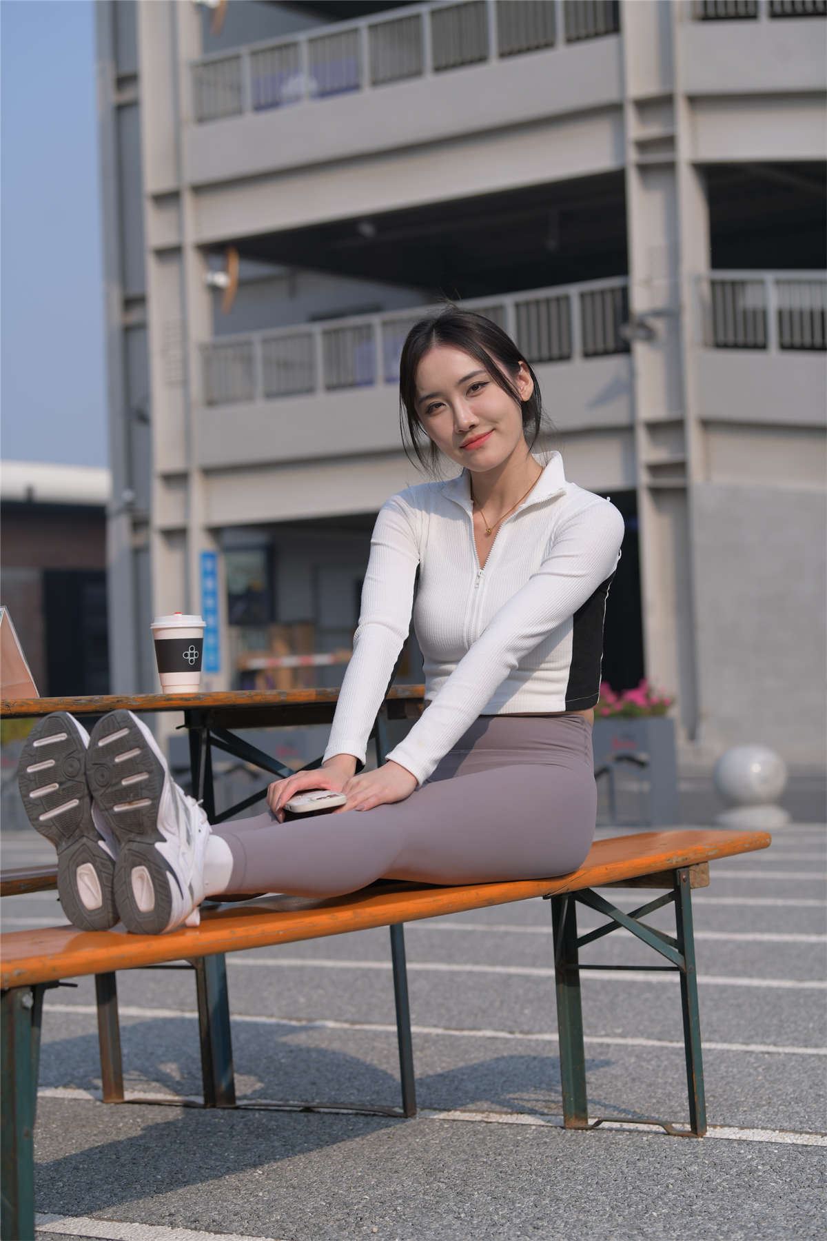 一始街拍作品 冰咖啡