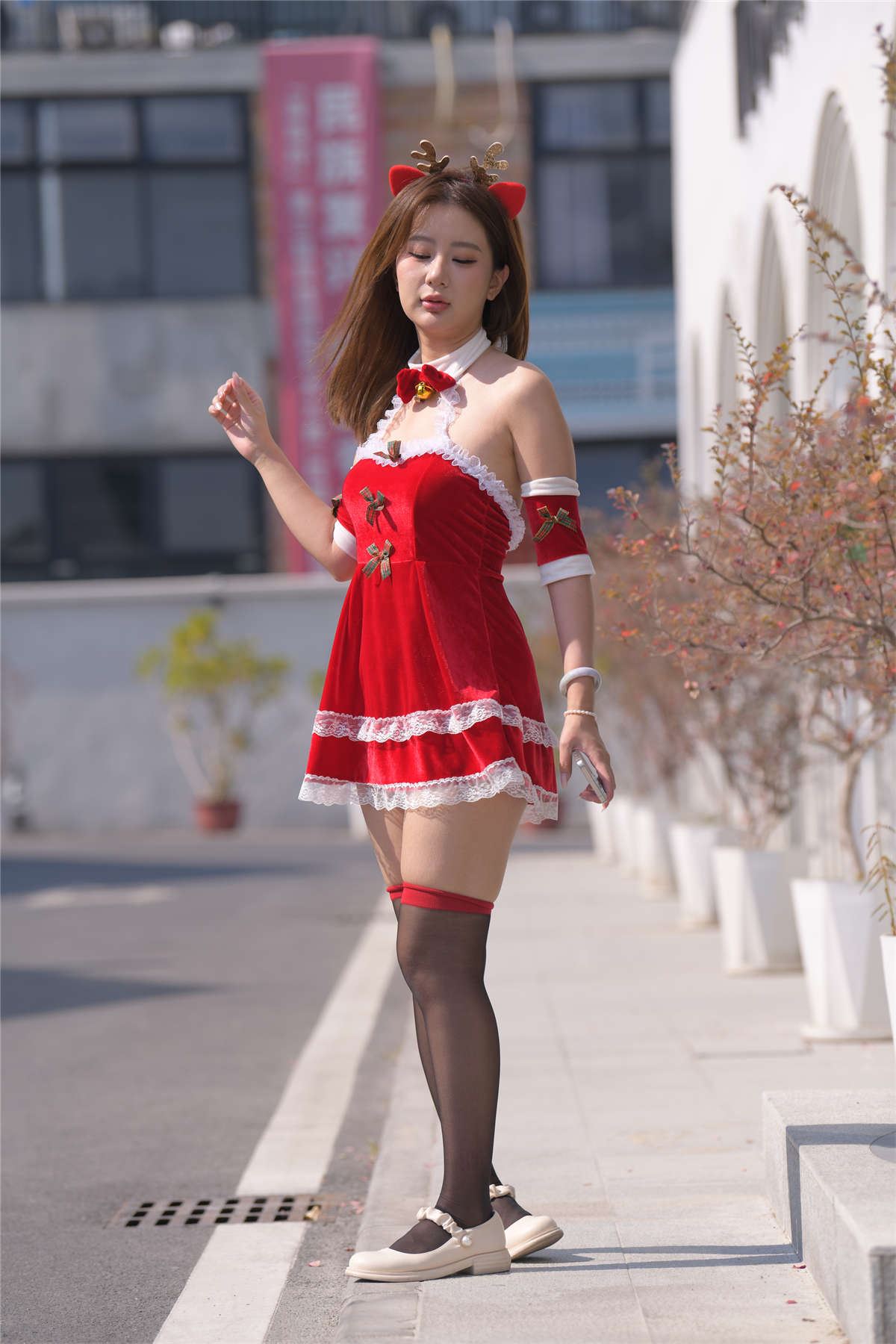 一始街拍作品 圣诞美眉-puls