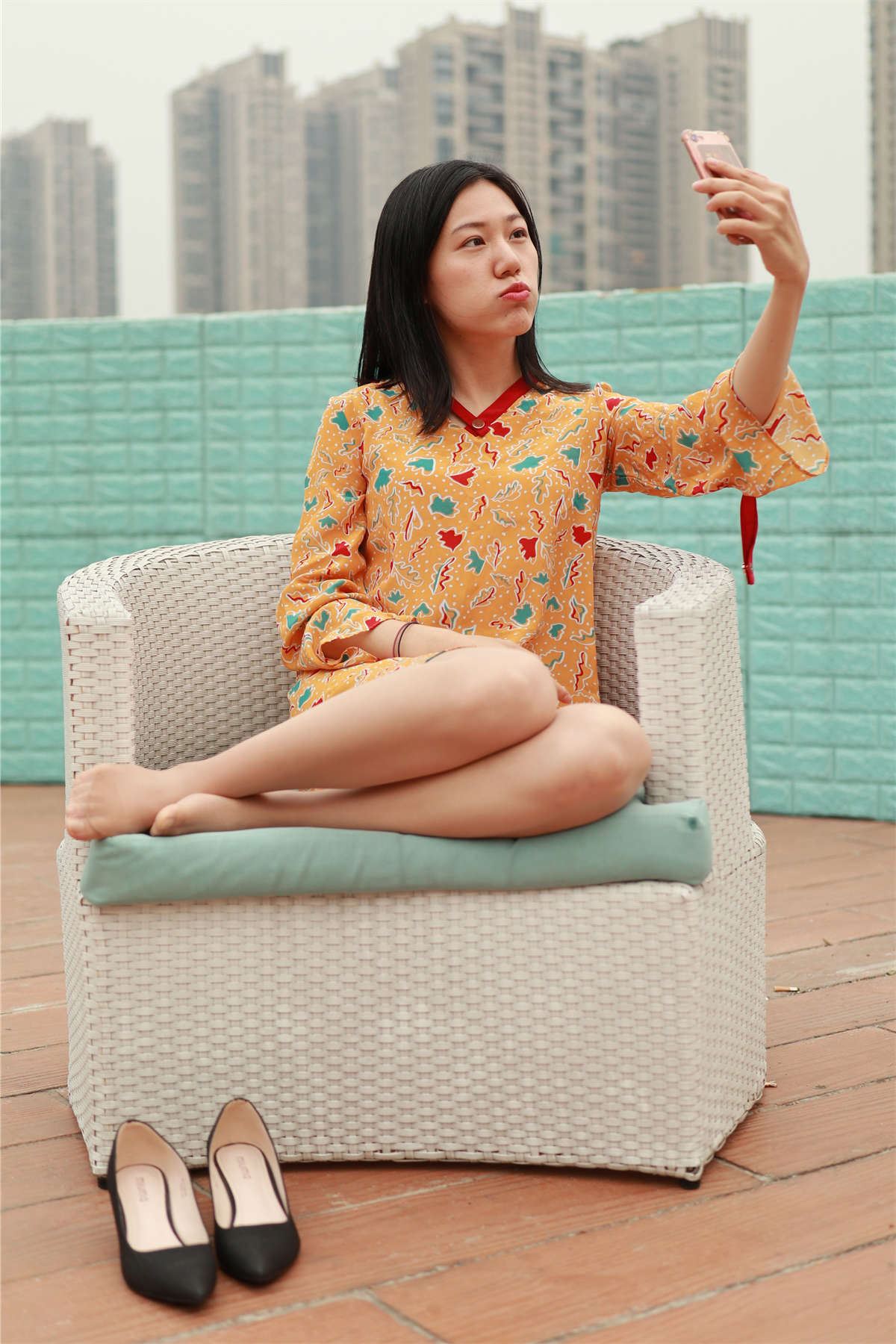小S街拍作品 美女肉丝大结局