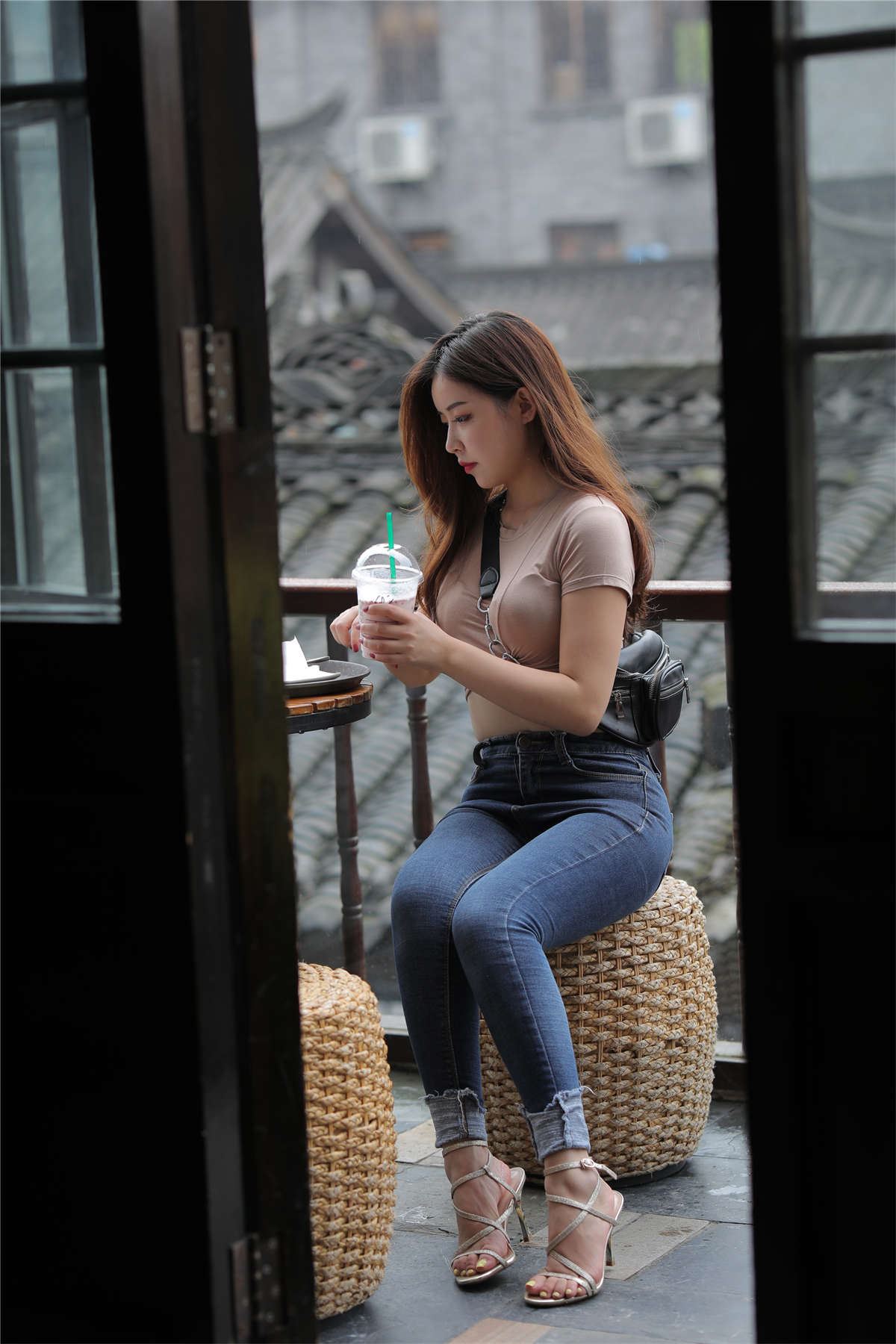 凯恩街拍摄影作品 朱朱紧牛