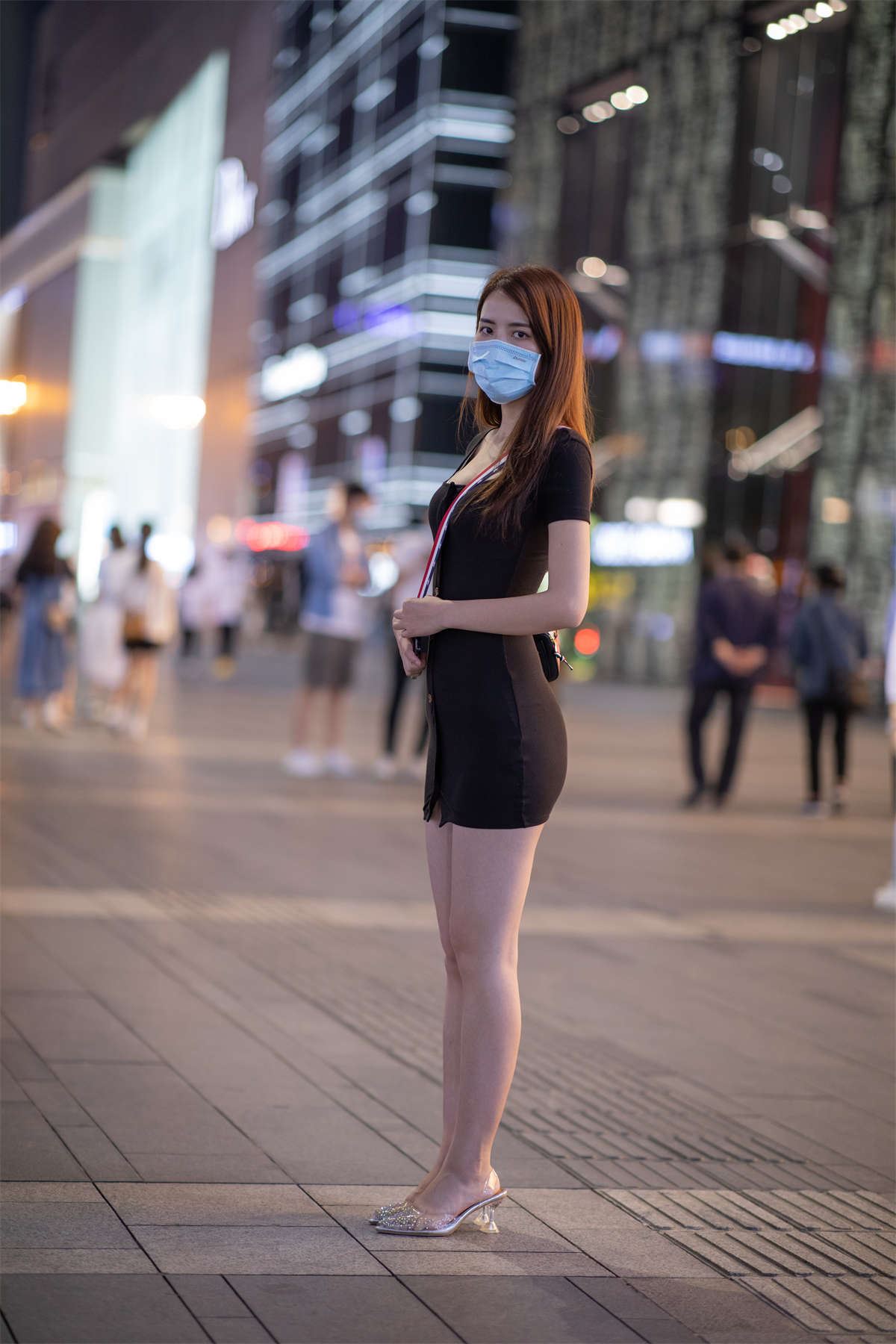 凯恩模拍作品 夜遇包臀裙美女