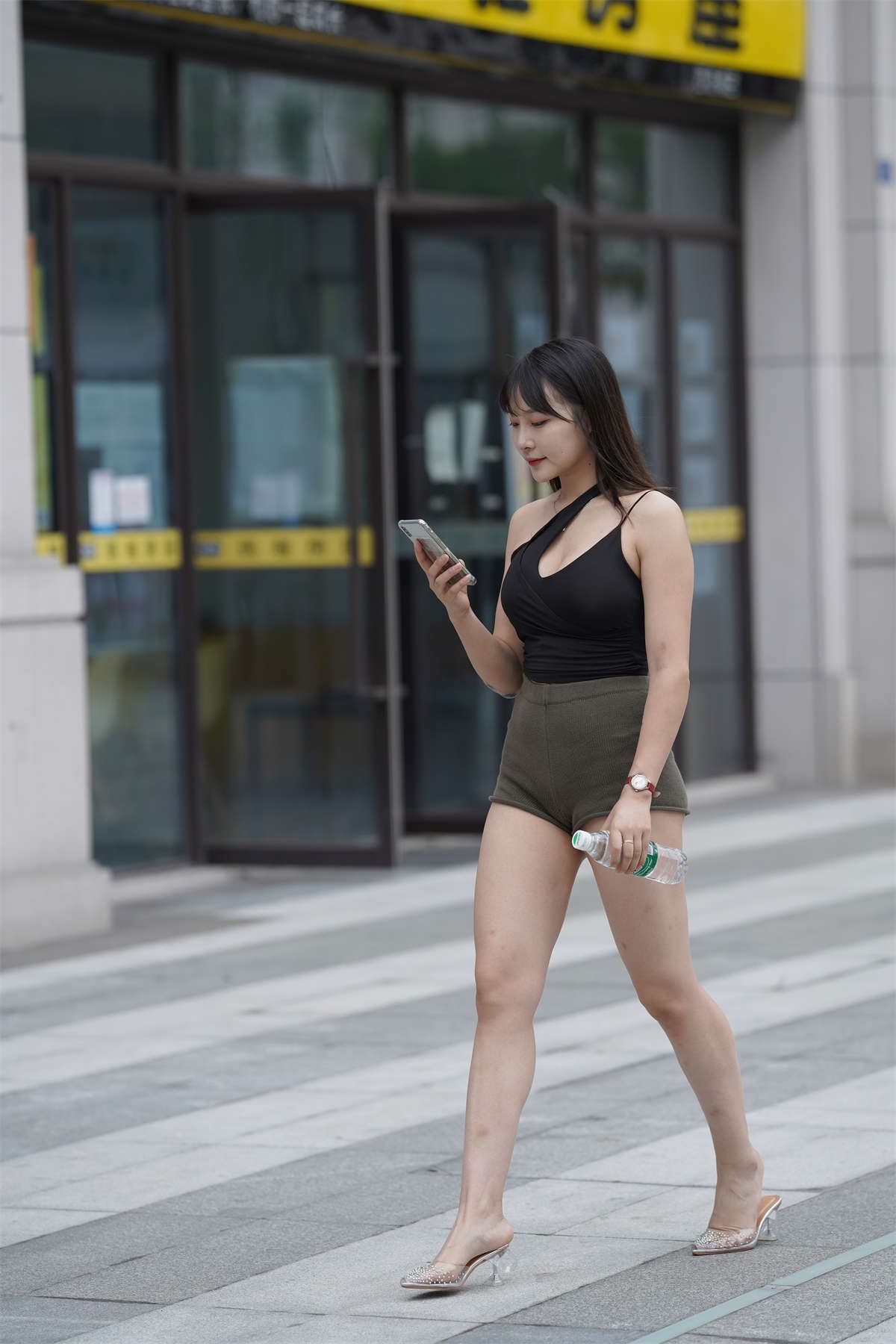 凯恩街拍作品 热裤翘臀美女