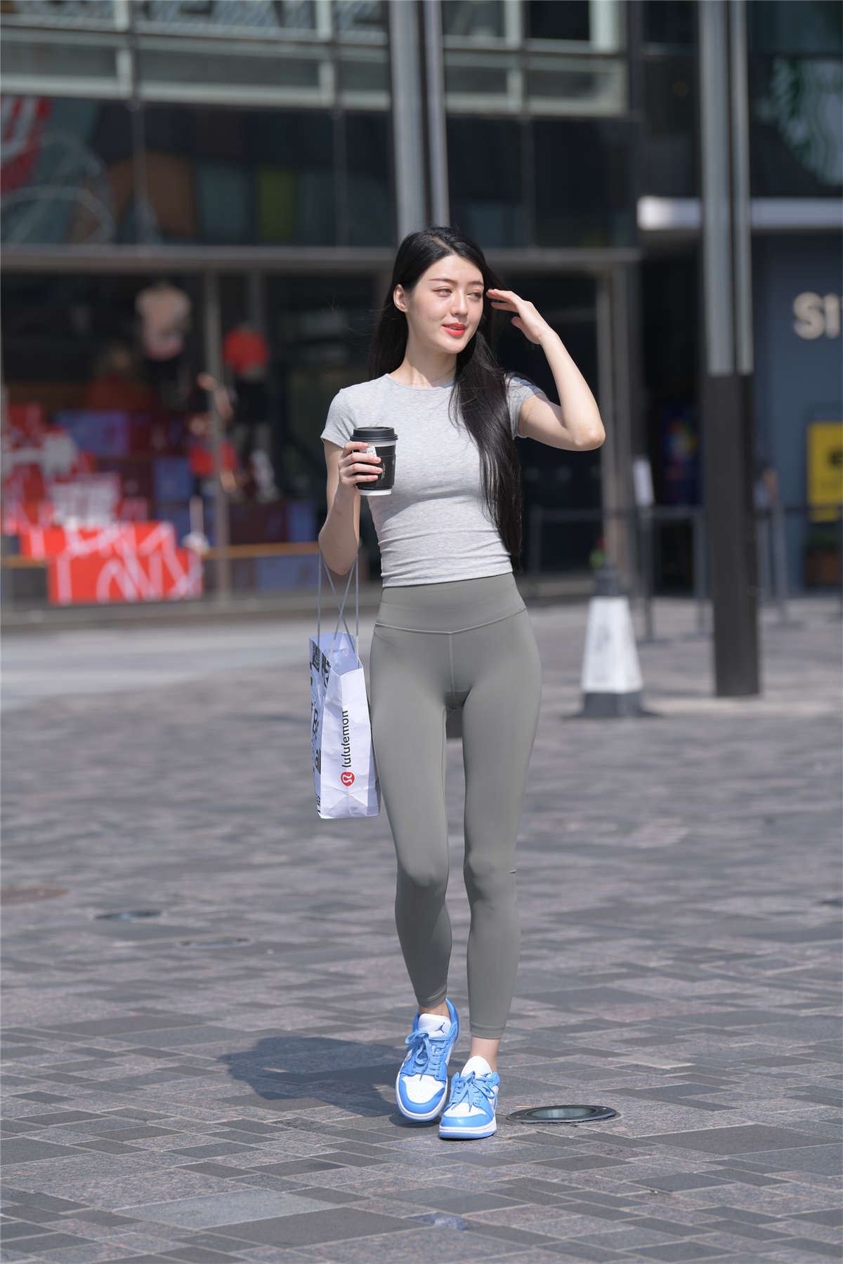 一只麋鹿摄影作品 好久不见