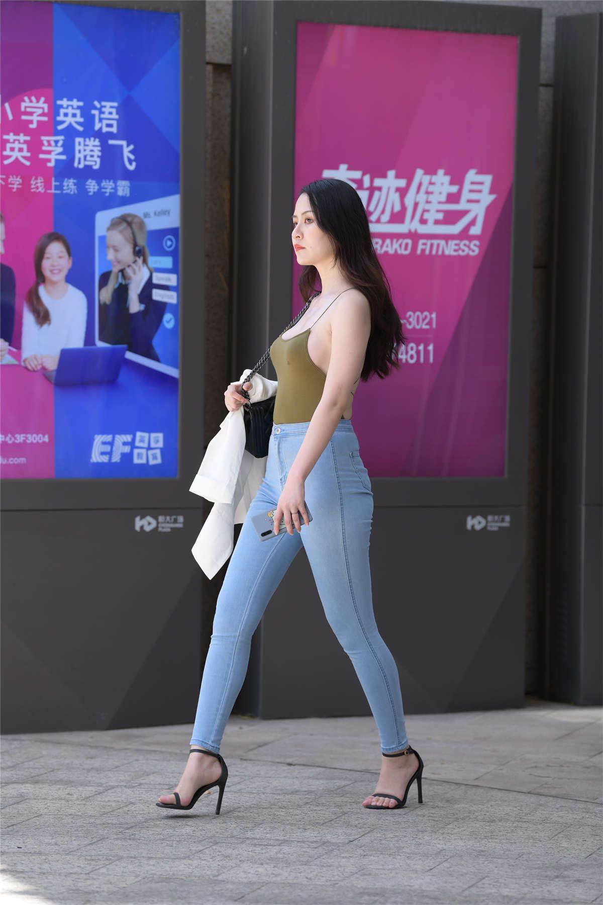 接档青林作品 第五篇 凤凰花开的路口