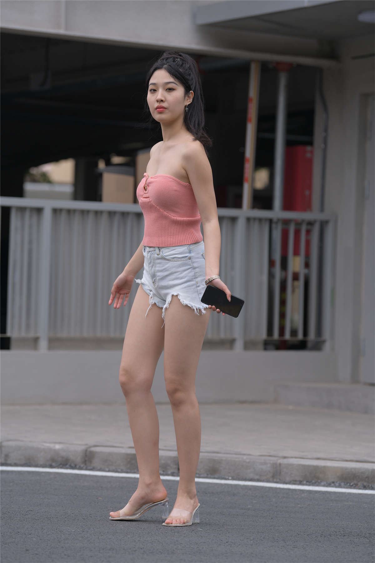 一始街拍作品 - 孤单心事