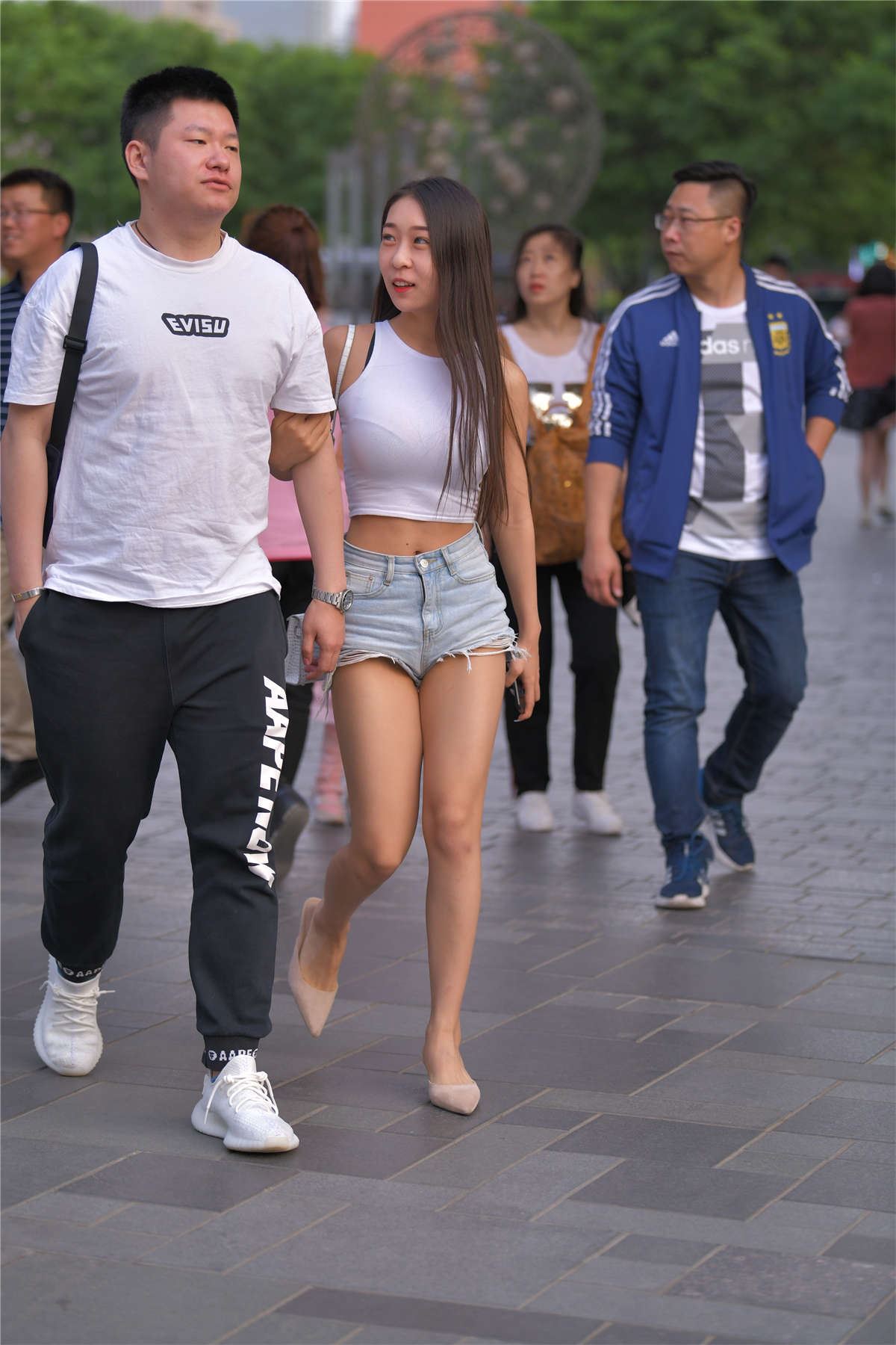性感牛仔短裤