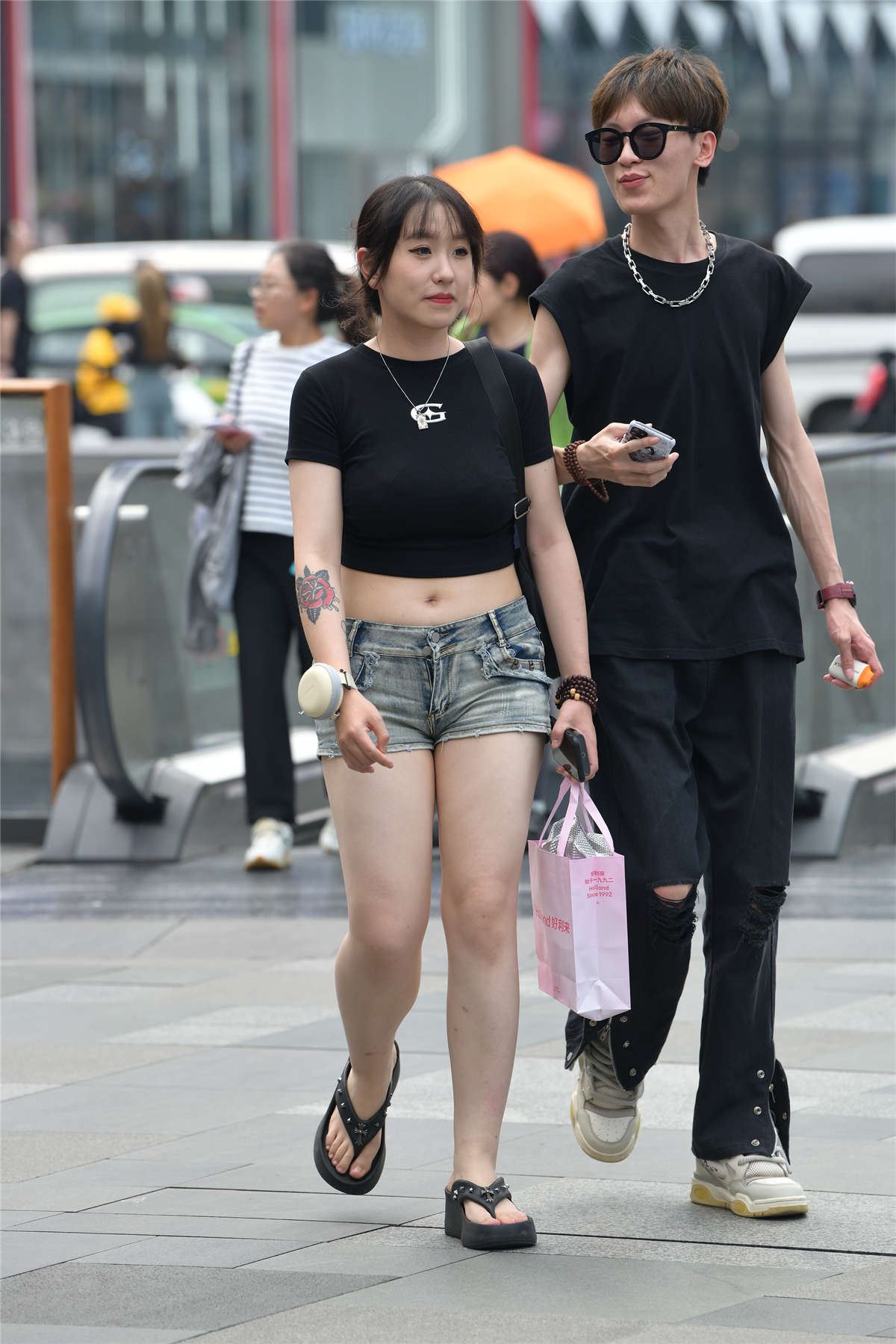 青春甜美牛仔短裤