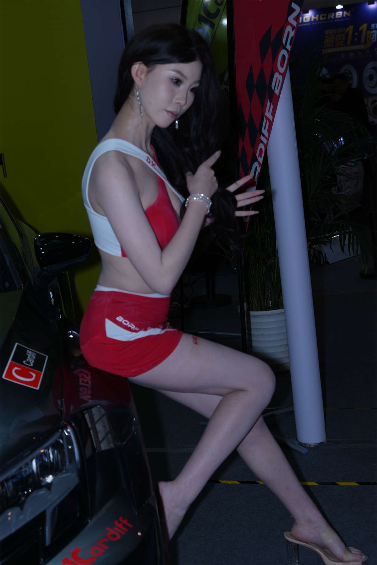红白套装裙