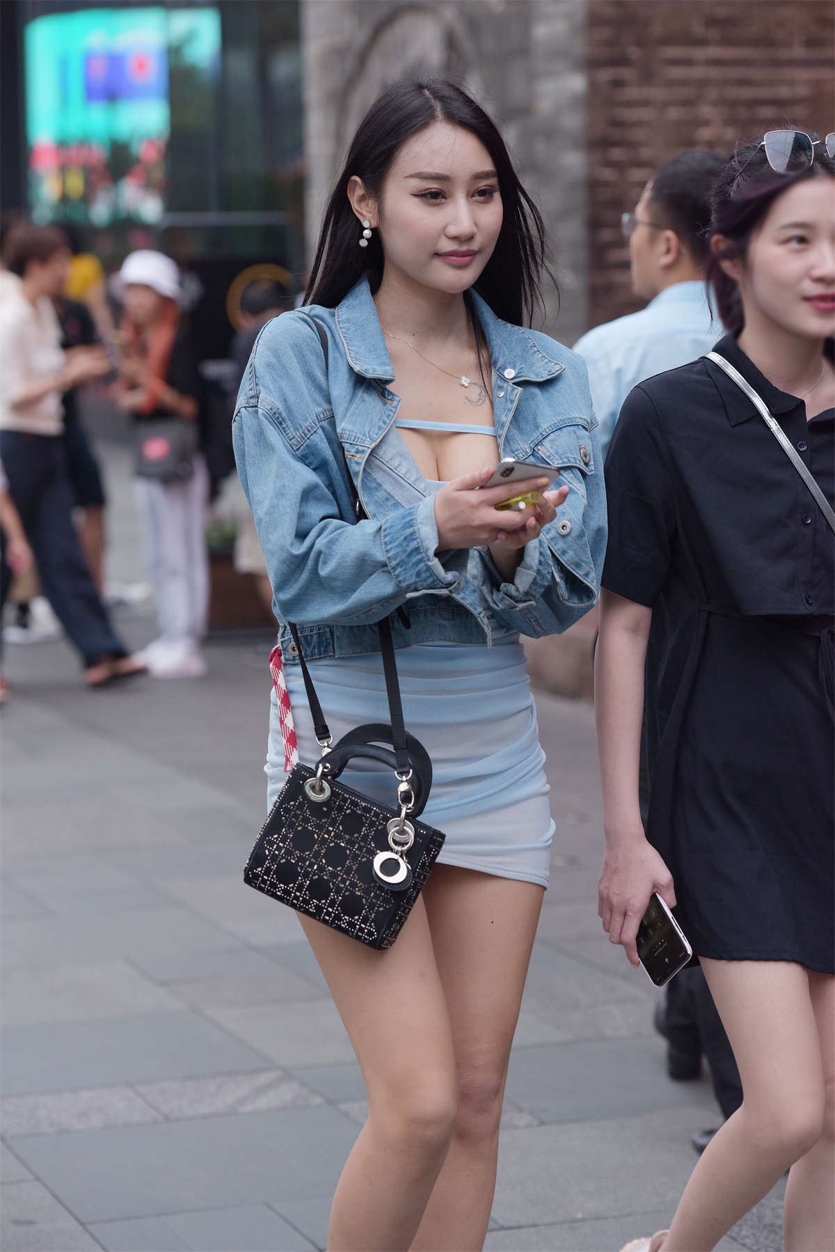 好身材藏不住