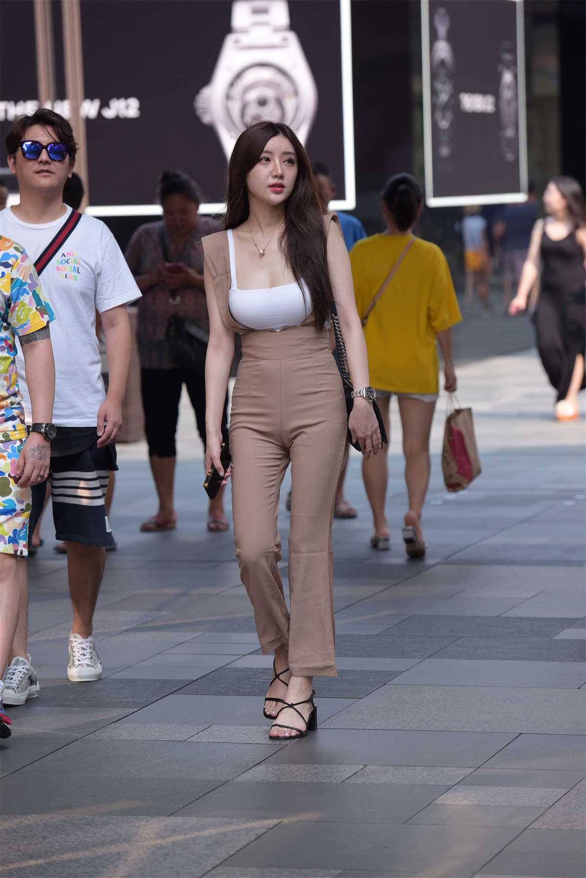 甜美背带裤