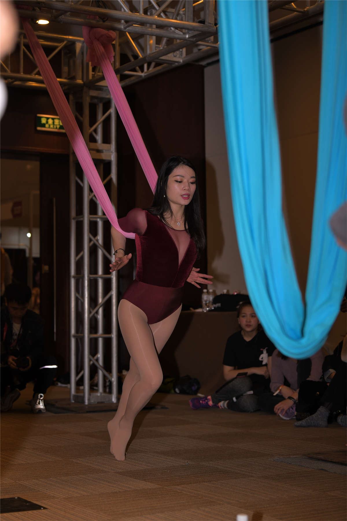 舞美瑜伽